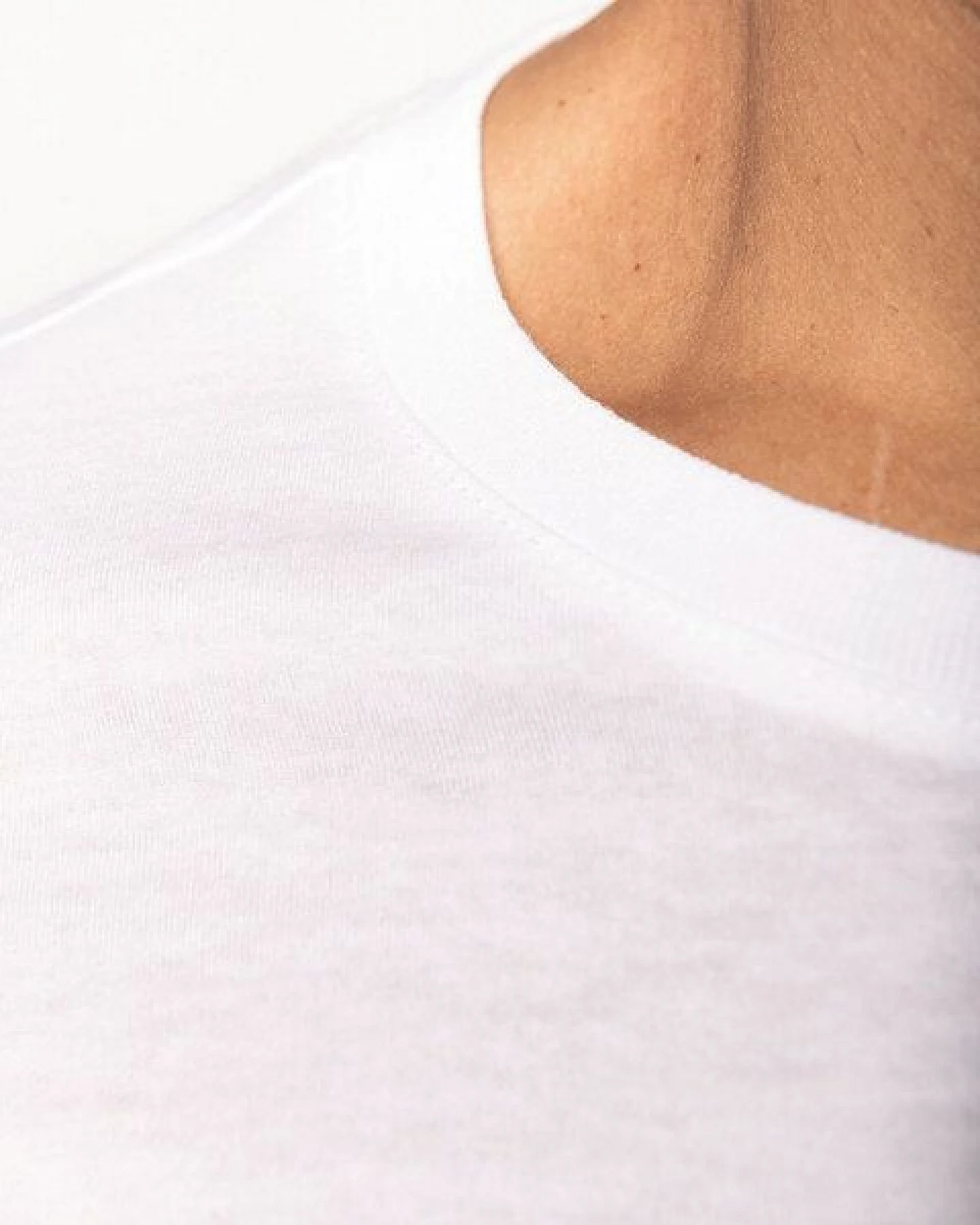 YTWOO Nachhaltiges Herren-T-Shirt mit Rundhalsausschnitt im Marine-Stil – Ansicht 3