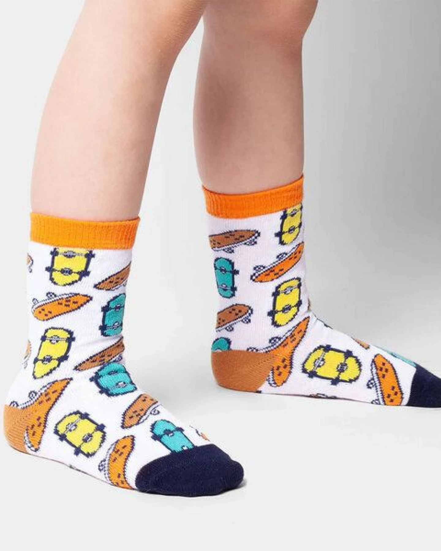 DillySocks Kindersocken Lil Colorful Skates aus Biobaumwoll-Mix – Ansicht 2