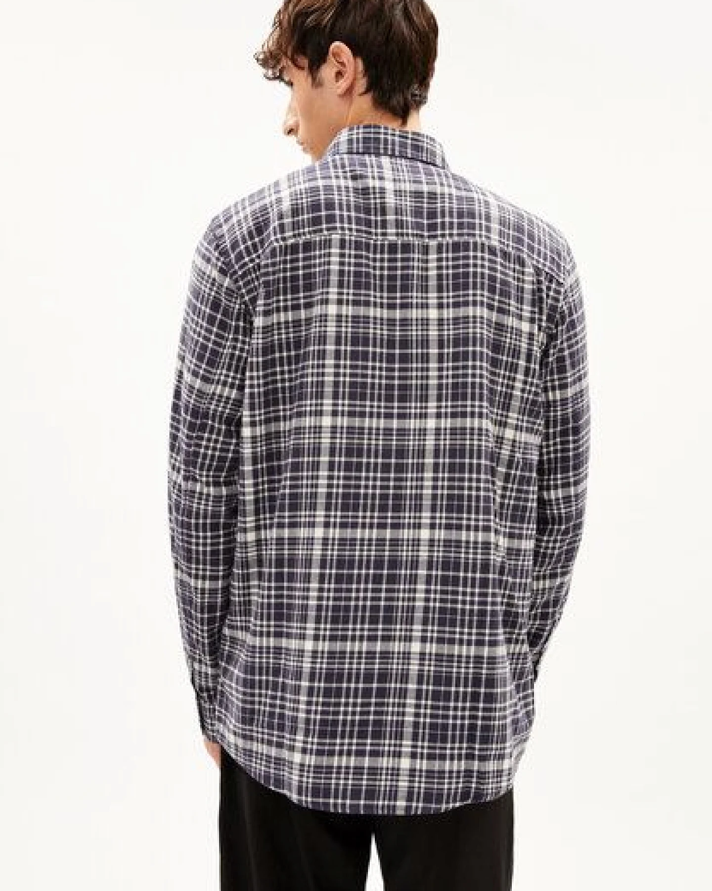 ARMEDANGELS AARSENIO - Herren Hemd Relaxed Fit aus Bio-Baumwolle – Ansicht 2
