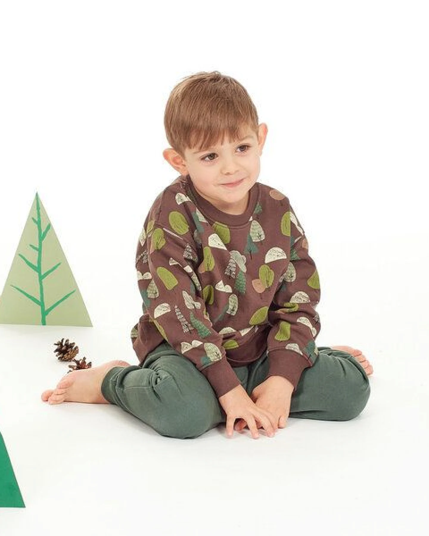 Sense Organics & friends in cooperation with GARY MASH Bequeme Kinder Sweathose aus Biobaumwolle – Ansicht 2