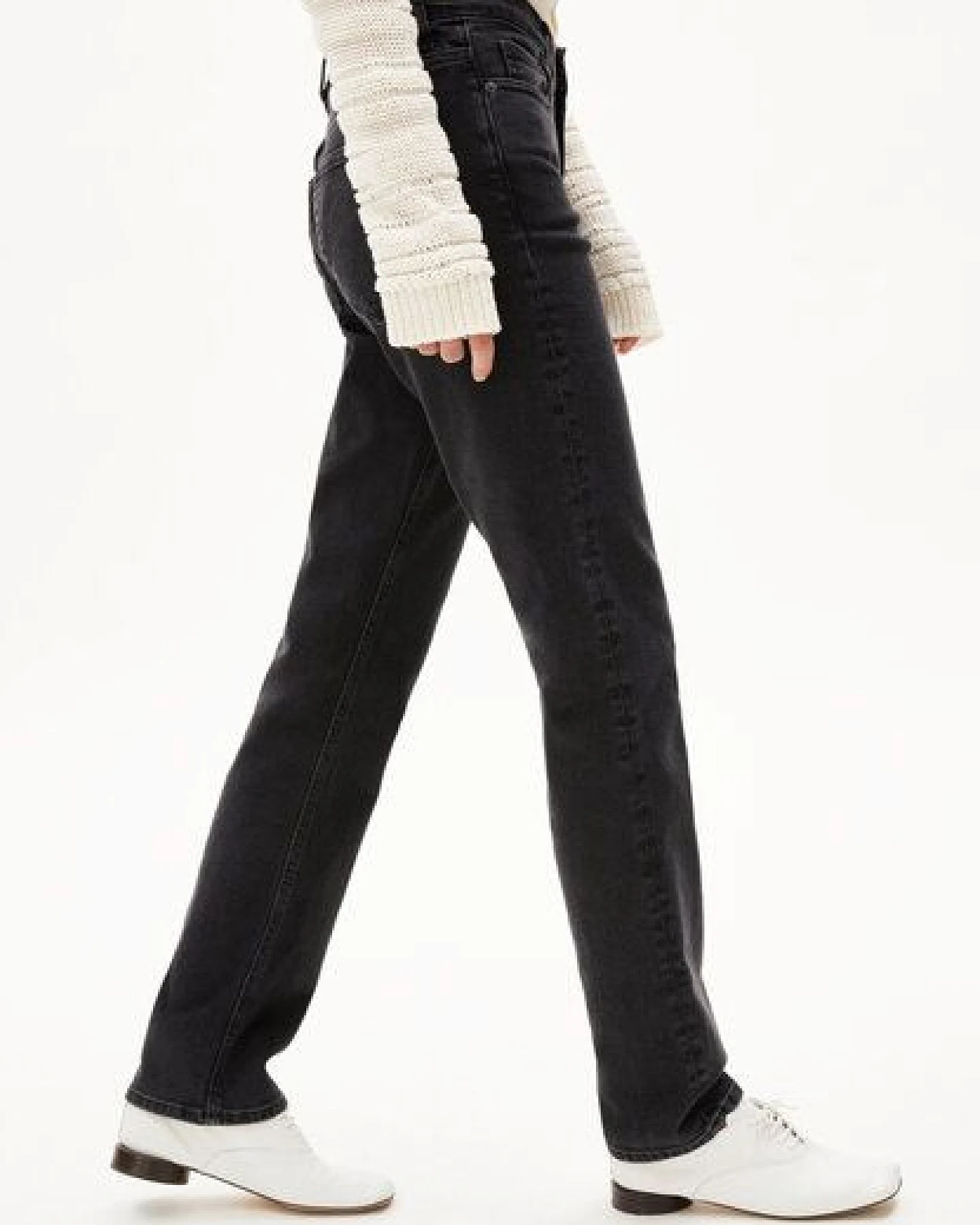 ARMEDANGELS CARENAA Damen Straight Jeans recycelter Baumwoll Mix Comfort Stretch – Ansicht 4