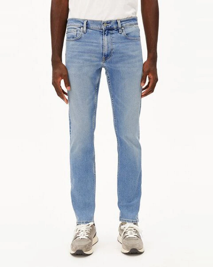 ARMEDANGELS IAAN Herren Slim Jeans recycelter Baumwoll Mix Comfort Stretch
