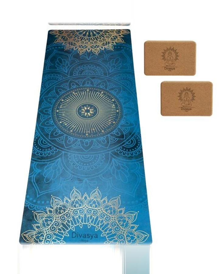 Divasya Yoga Starter-Set: Yogamatte mit Schutzhülle & 2 Blöcken
