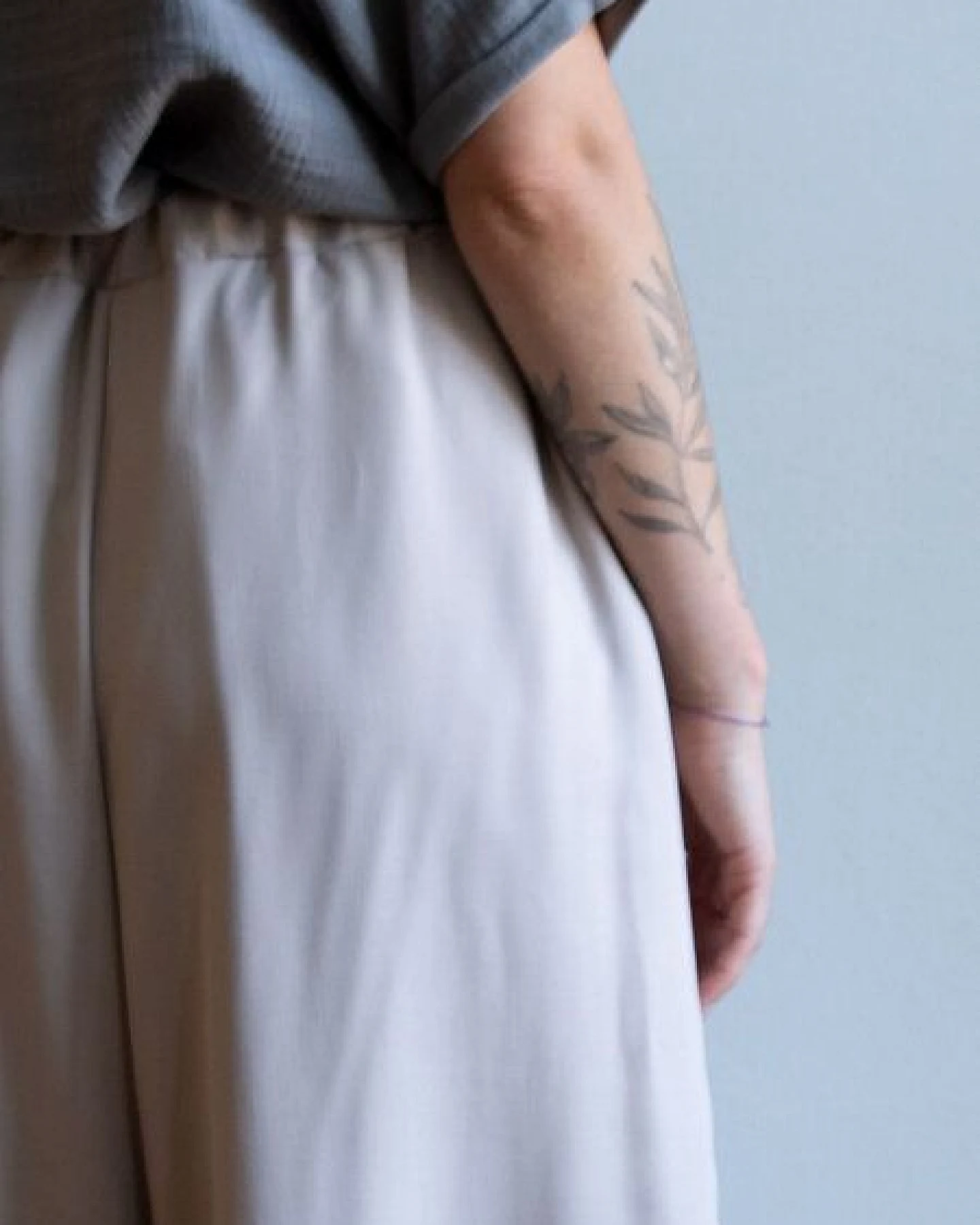 Ecostories weite Tencel Hose Blueish Moon – Ansicht 2