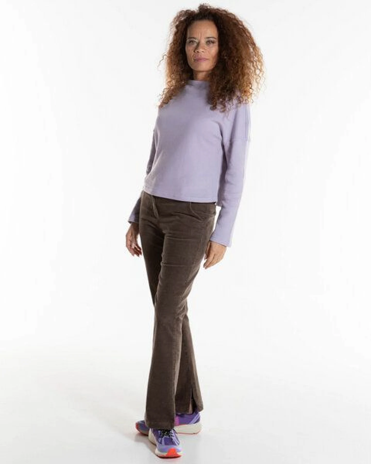 Alma & Lovis Jersey-Jacquard-Shirt aus Organic Cotton – Ansicht 2