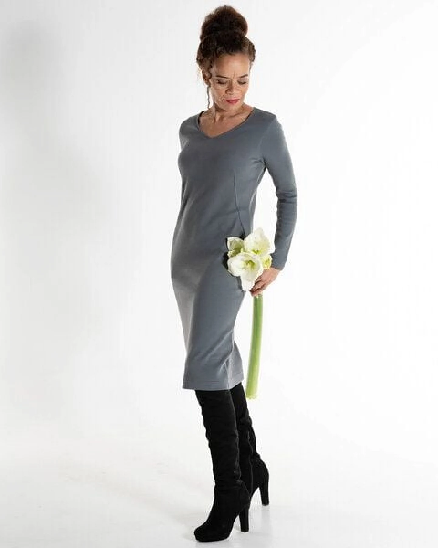 Alma & Lovis Jersey-Jacquard-Kleid aus Organic Cotton – Ansicht 4