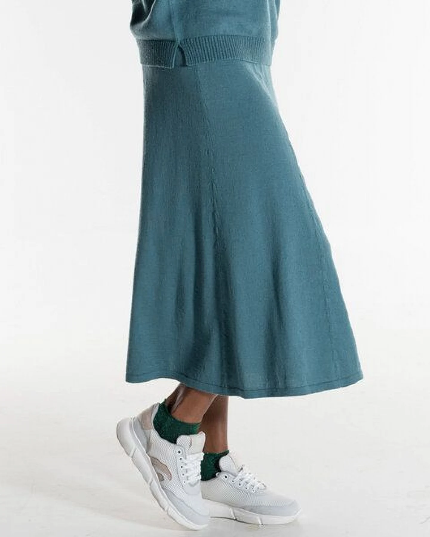 Alma & Lovis Maxi-Strickrock in A-Linie aus Bio-Baumwoll-/Woll-Mix – Ansicht 3