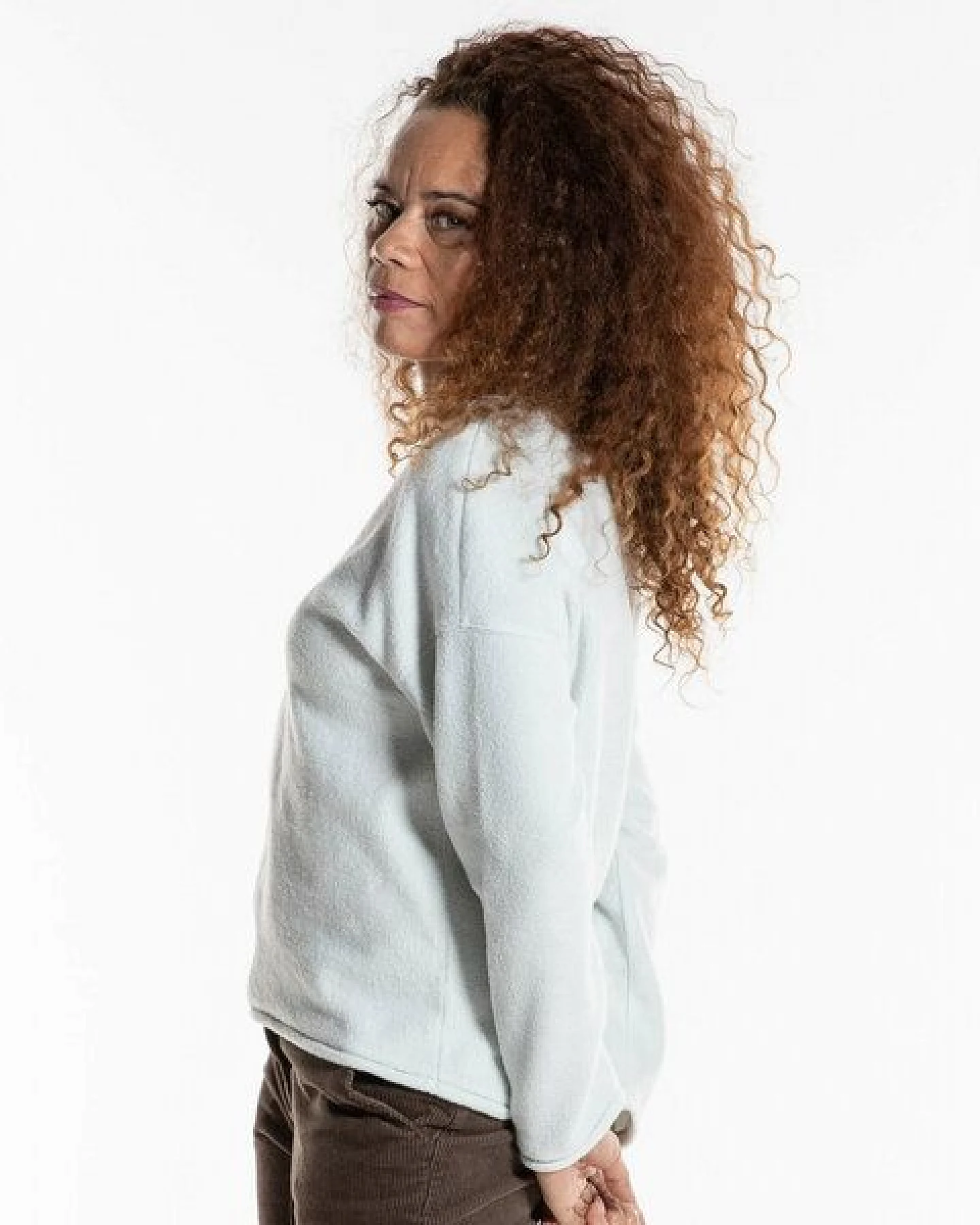 Alma & Lovis Kuscheliger Teddy-Sweater aus Organic Cotton – Ansicht 3