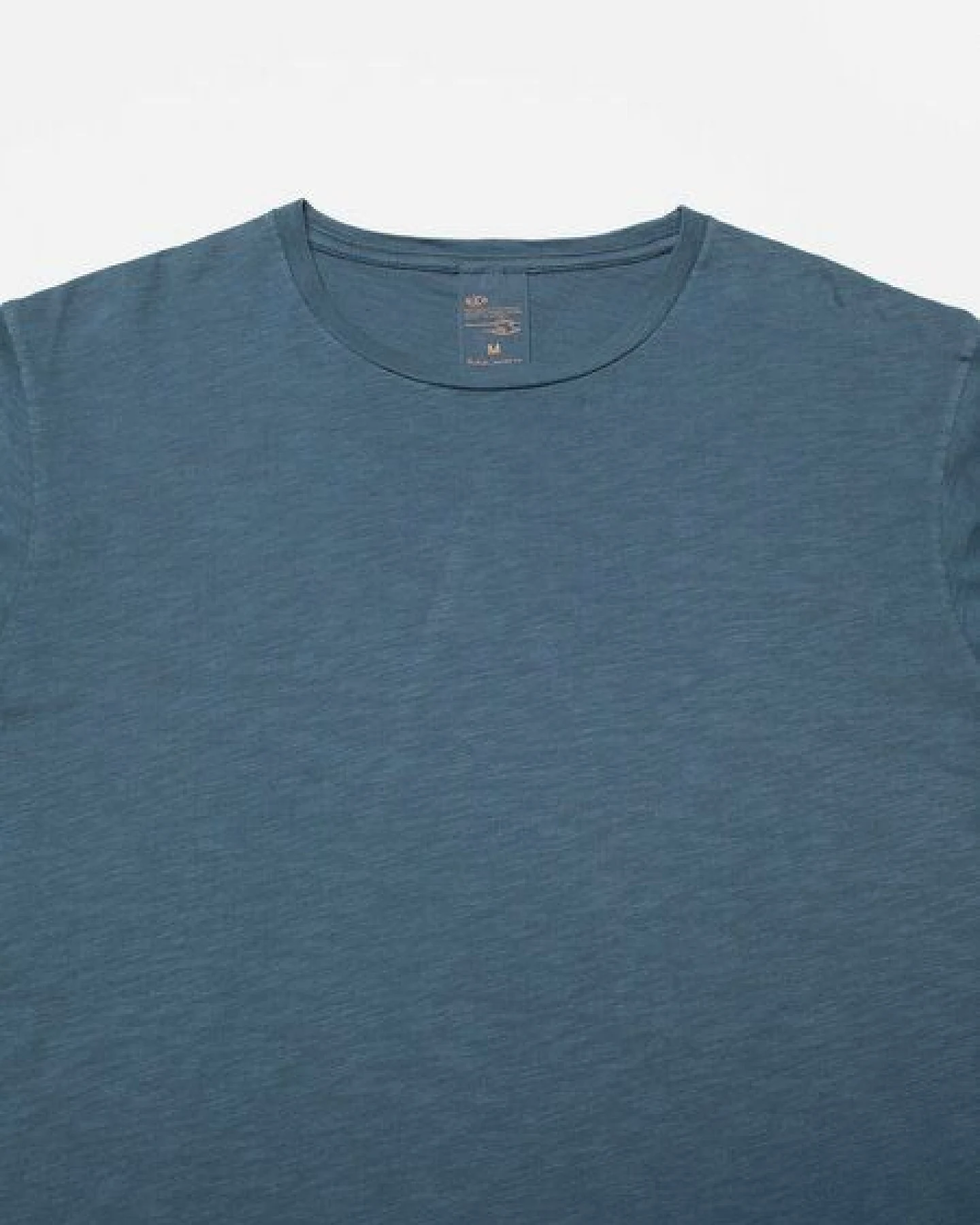 Nudie Jeans Herren T-Shirt aus Bio-Baumwolle "Roffe" – Ansicht 2