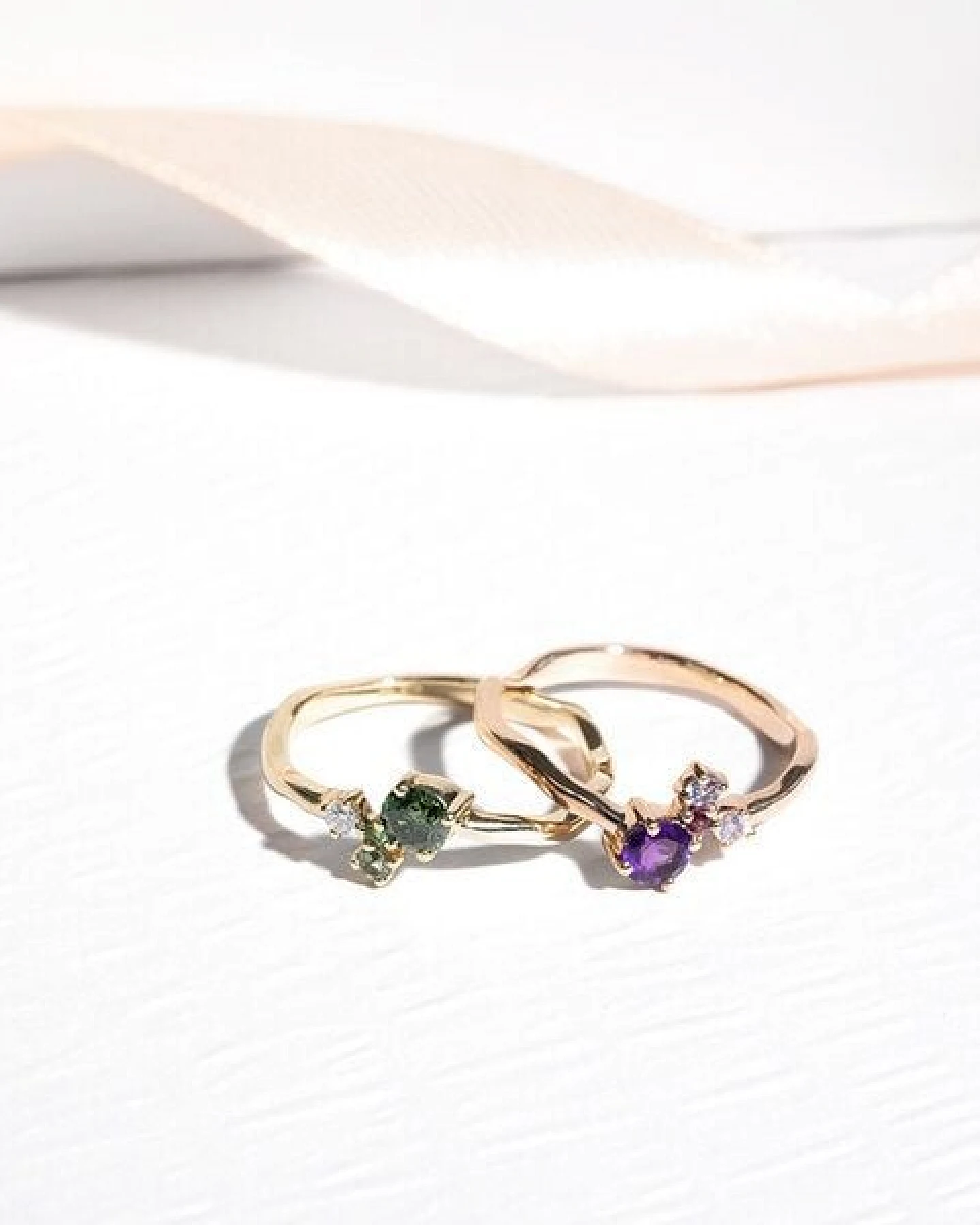 Eppi Lila Cluster Ring mit Amethyst und Edelsteinen Roche – Ansicht 4