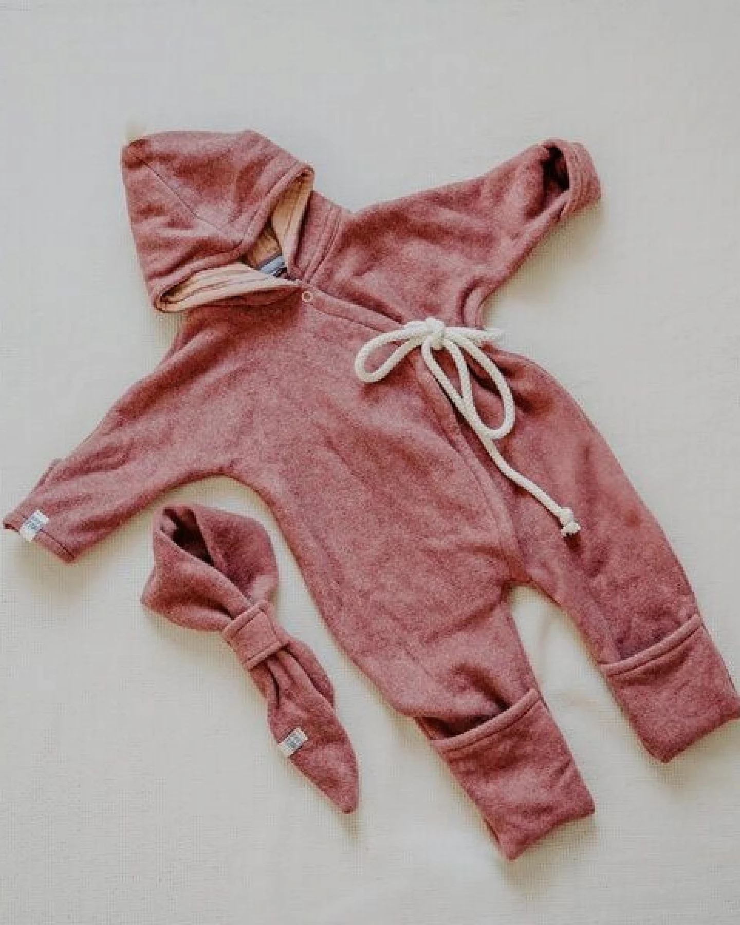 FINO & Stitch DIY Nähset Jumper Baby Bio-Baumwollfleece - zugeschnitten – Ansicht 4
