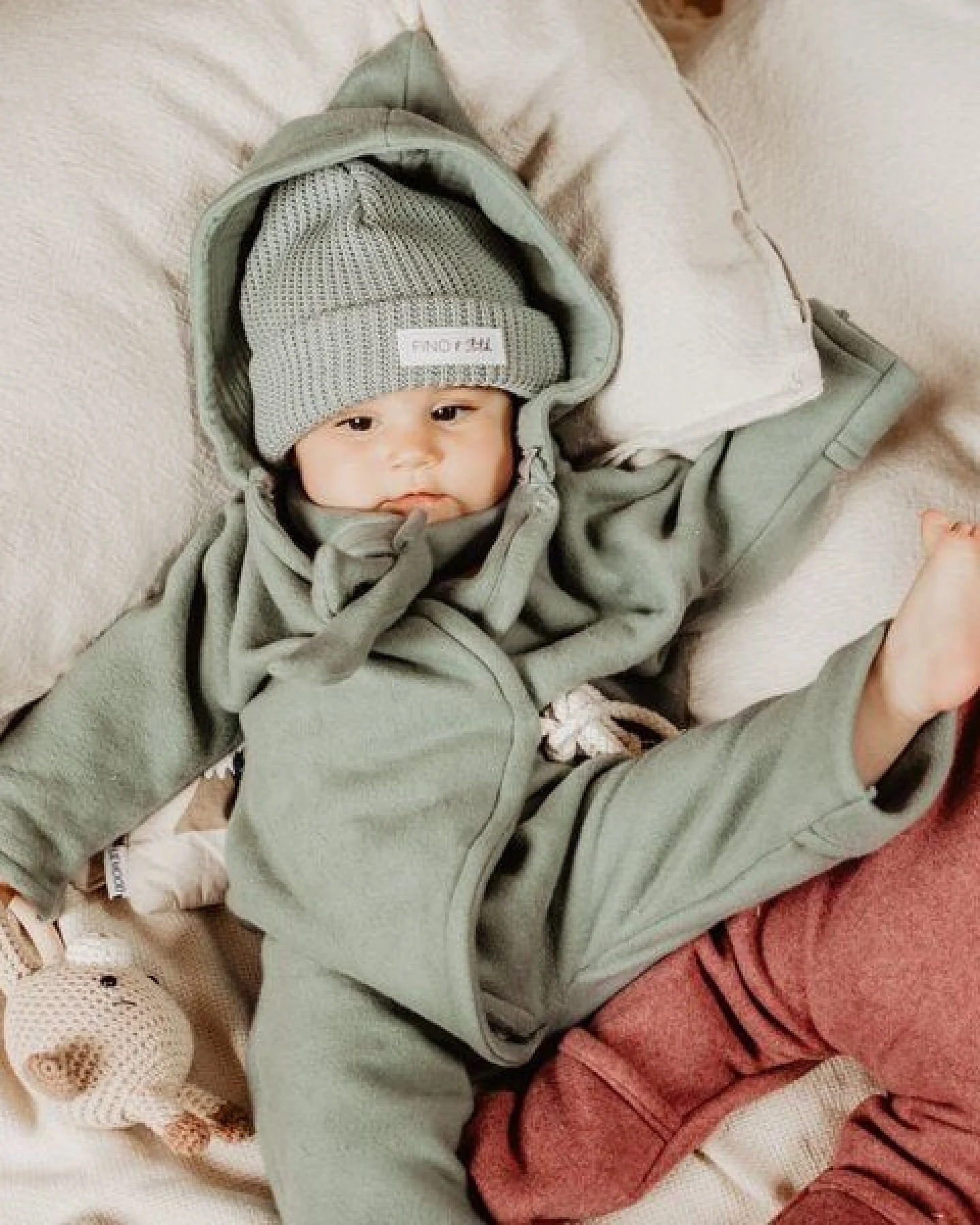 FINO & Stitch DIY Nähset Jumper Baby Bio-Baumwollfleece - zugeschnitten – Ansicht 3