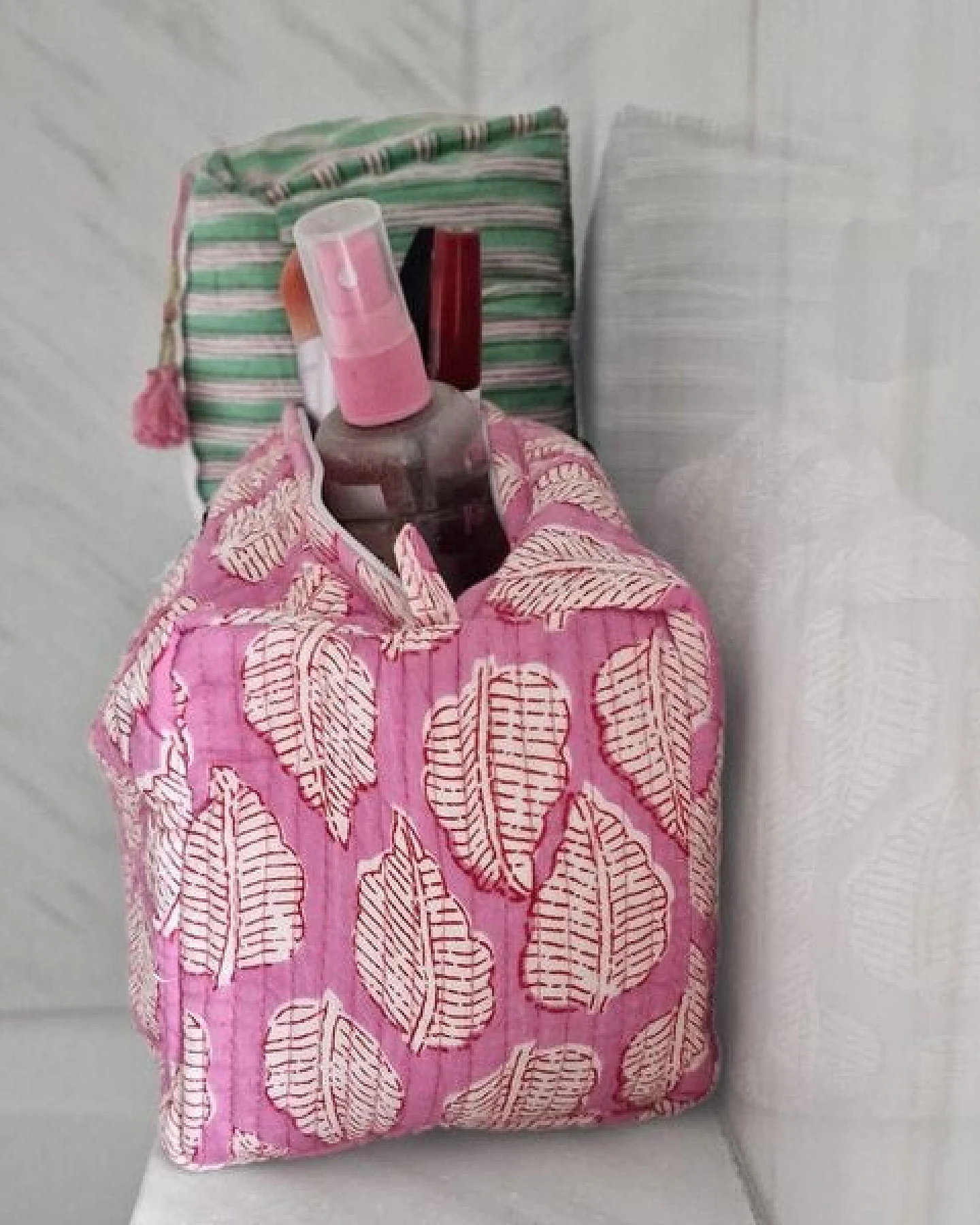 KIKOONI handgefertigte Kosmetiktasche "P Harleen" – Ansicht 4
