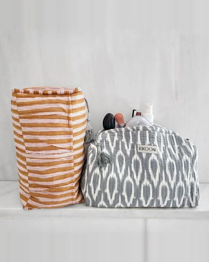 KIKOONI handgefertigte Kosmetiktasche "Positive Grey"