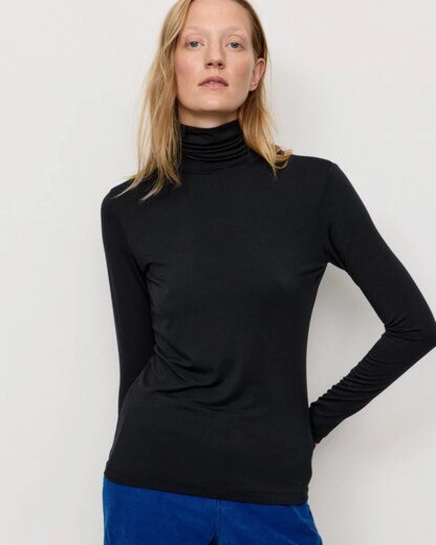 Damen Longsleeve aus LENZING Modal Mix - NOBELIS - recolution – Ansicht 2
