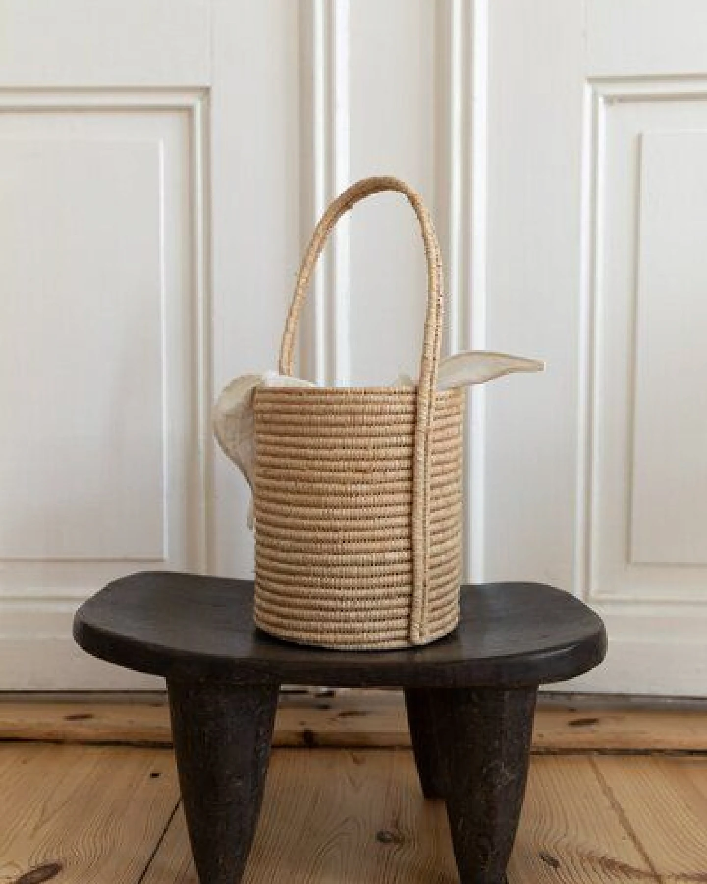 The Slow Label Korbtasche aus Raffia / Handgemacht in Marokko – Ansicht 3