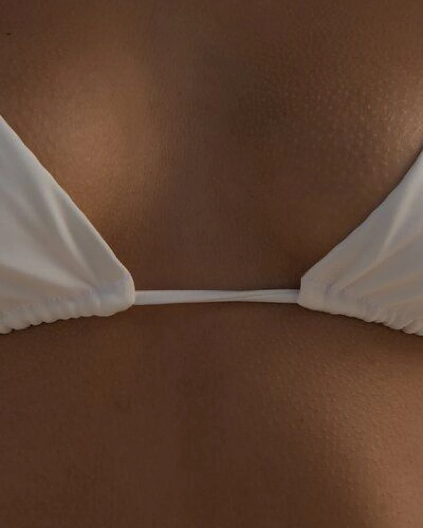 The Slow Label Bikini Top zum Schnüren aus ECONYL® – Ansicht 3