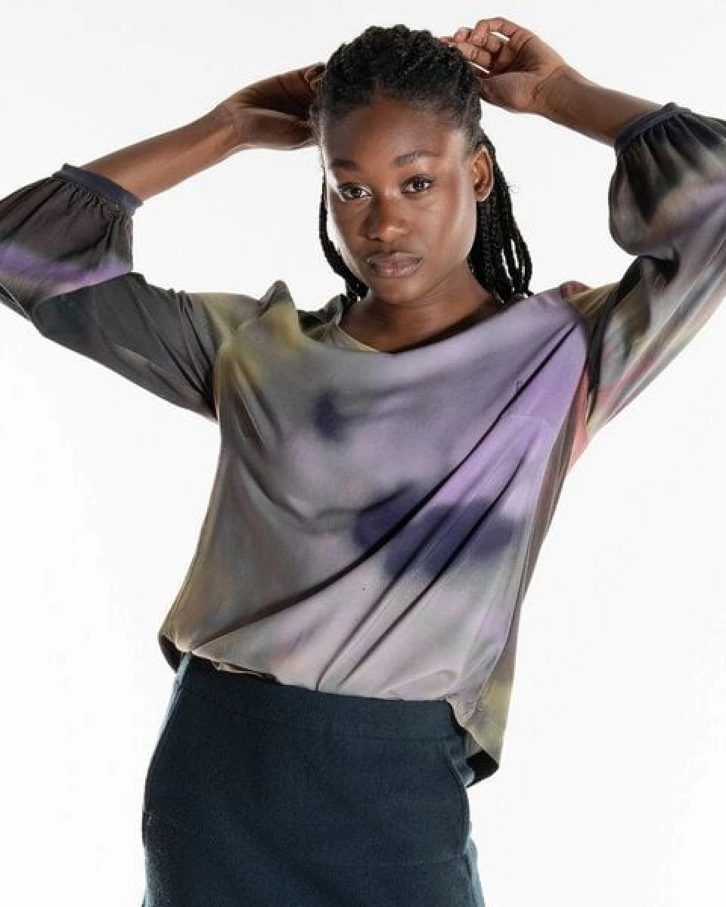 Alma & Lovis Stylische Bluse mit Allover-Print aus Viskose (LENZING ECOVERO) – Ansicht 4