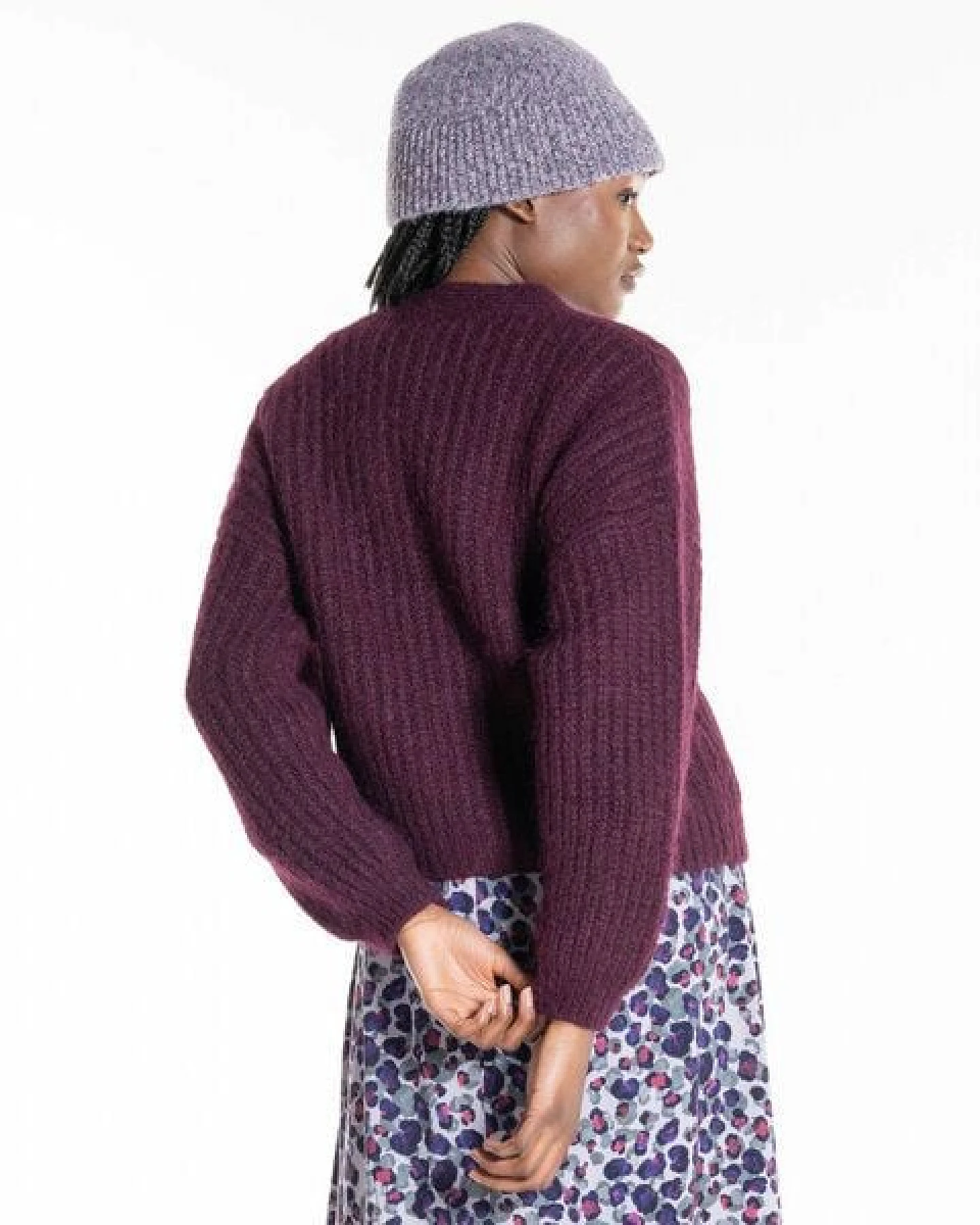 Alma & Lovis Cardigan im Grandpa-Style mit kuscheligem Alpaka-Mix – Ansicht 4