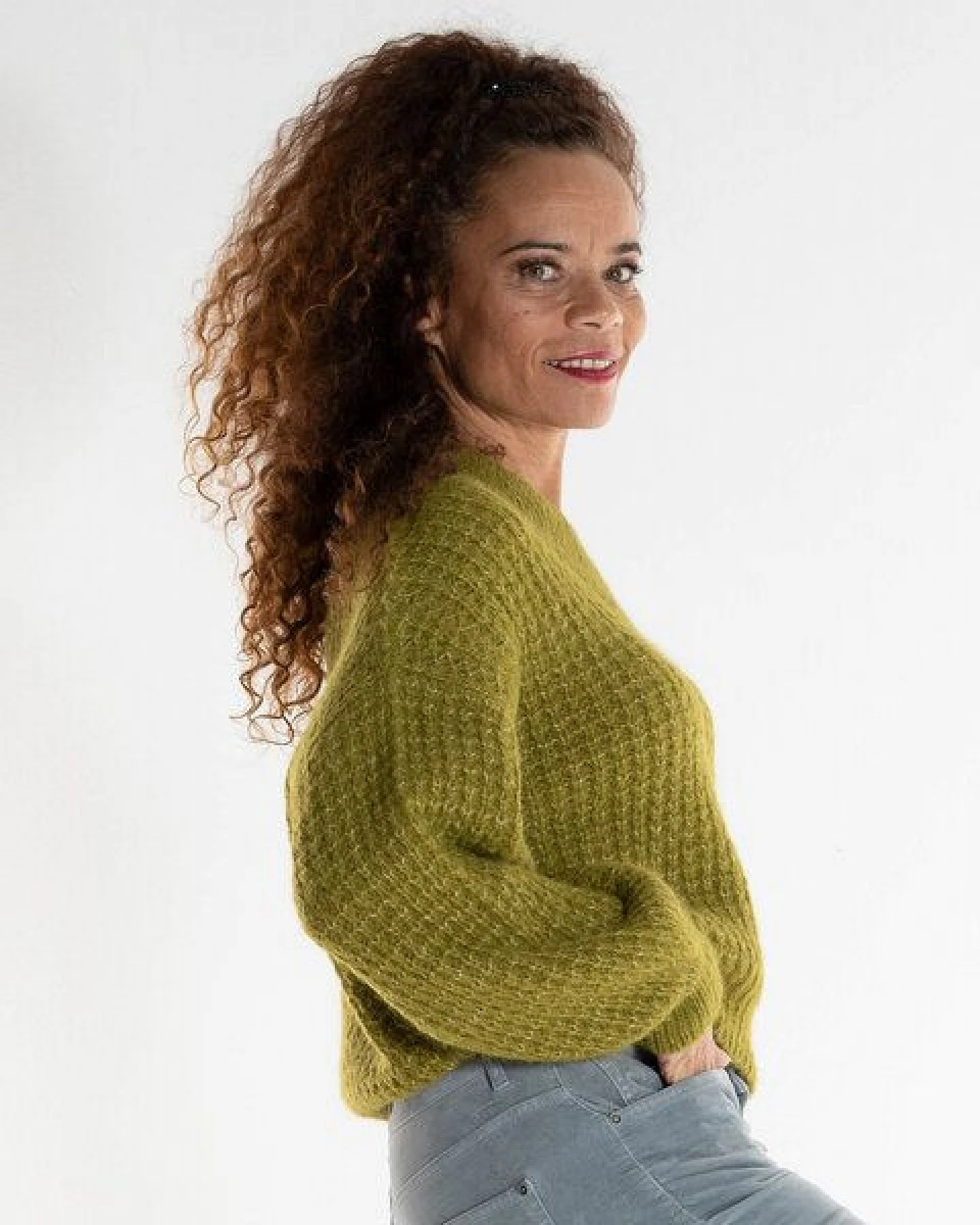Alma & Lovis Pullover mit Perlfangmuster aus Suri-Alpaka-Mix – Ansicht 2