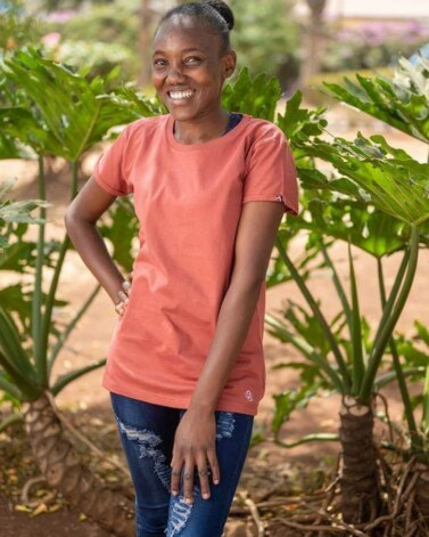 Maishameanslife Bio Kitenge Shirt - Women - Weiß/Rot/Schwarz/Grün – Ansicht 4