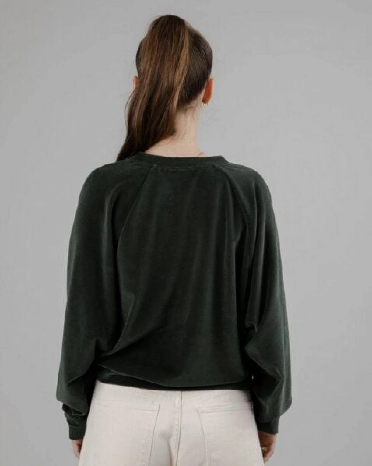 Brava Fabrics Velvet Raglan Sweatshirt Green – Ansicht 4