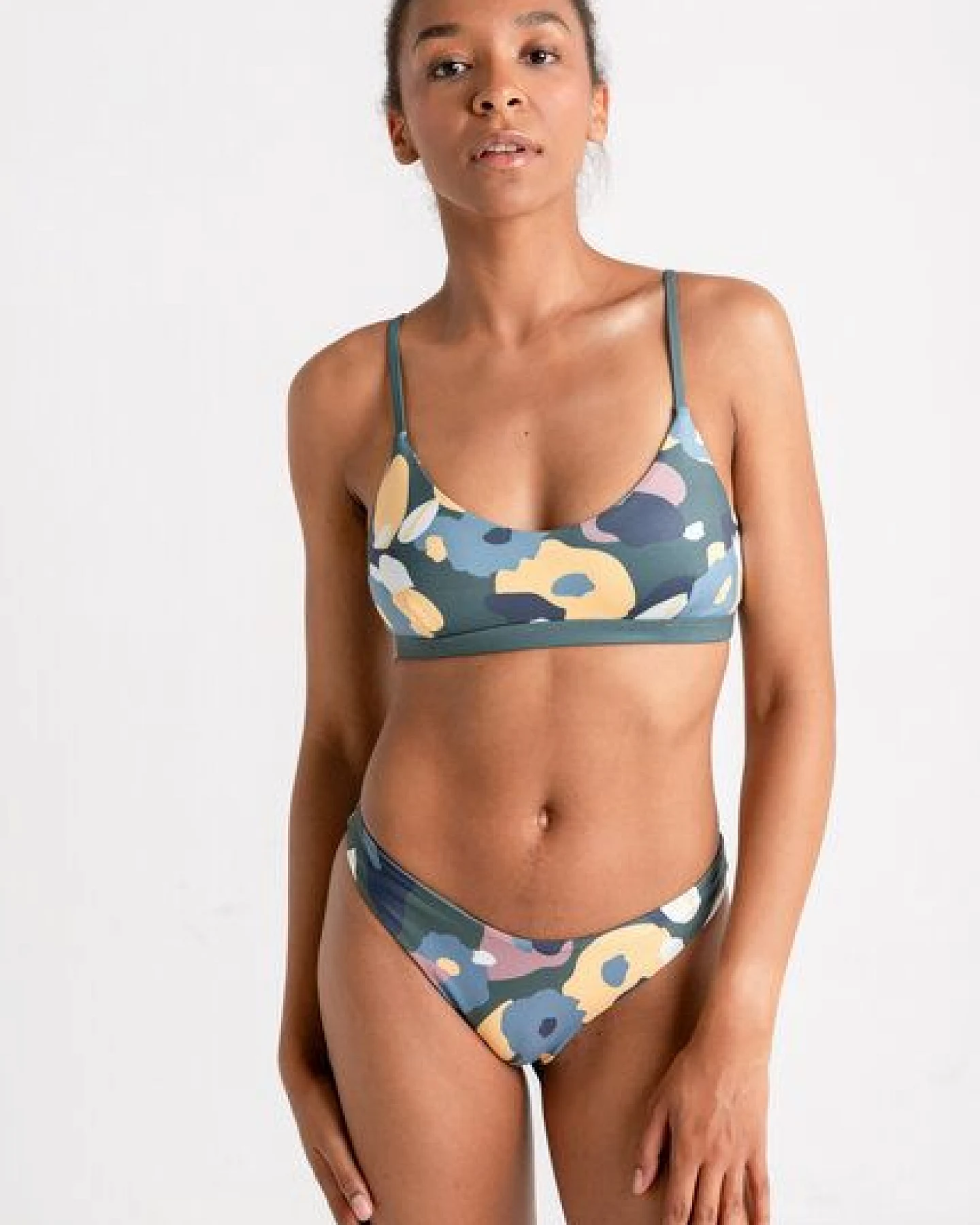 boochen Bikini Top Surin - wendbares Bikini Oberteil mit schmalen Trägern – Ansicht 4