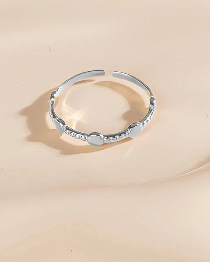 Größenverstellbarer FINE Dots Ring ca. Ø 17mm von Elektropulli
