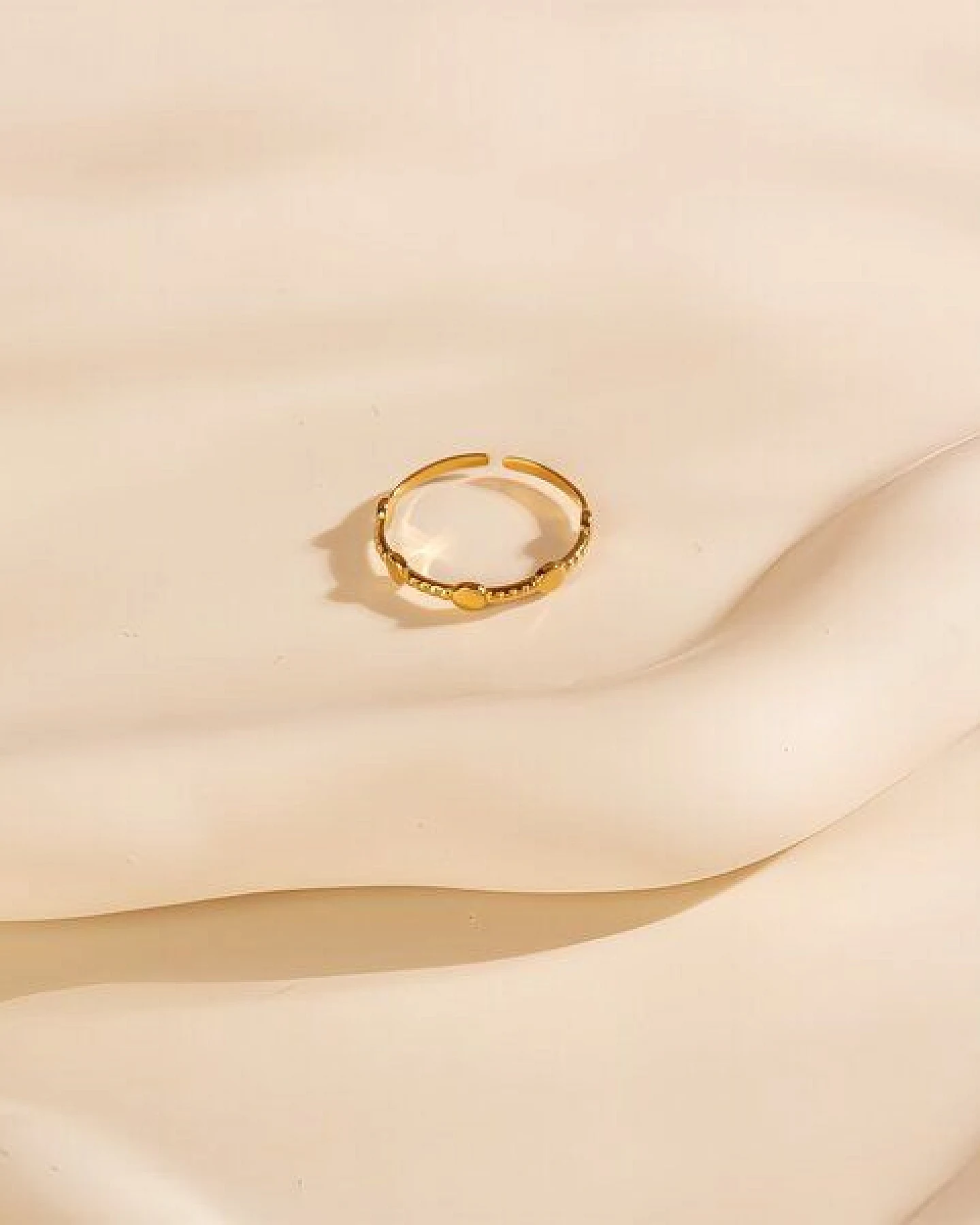Größenverstellbarer FINE Dots Ring ca. Ø 17mm von Elektropulli – Ansicht 4