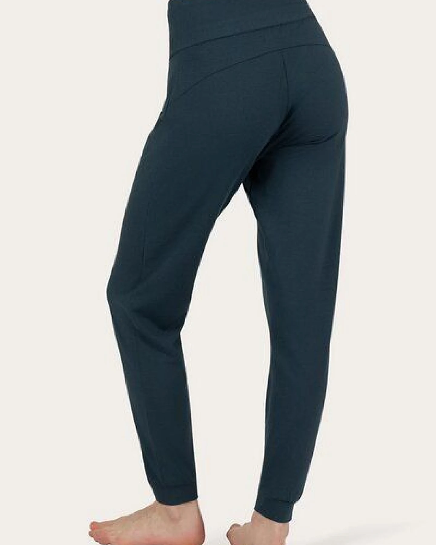 Urban Goddess Ojas Loose Fit Yoga Hose mit Bambus viskose – Ansicht 3