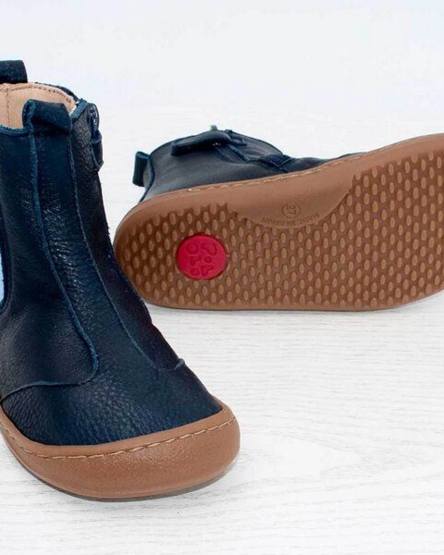 Pololo Barfuß-Chelseaboot aus pflanzlich gegerbtem Leder, unisex, Gr. 24-34 – Ansicht 2