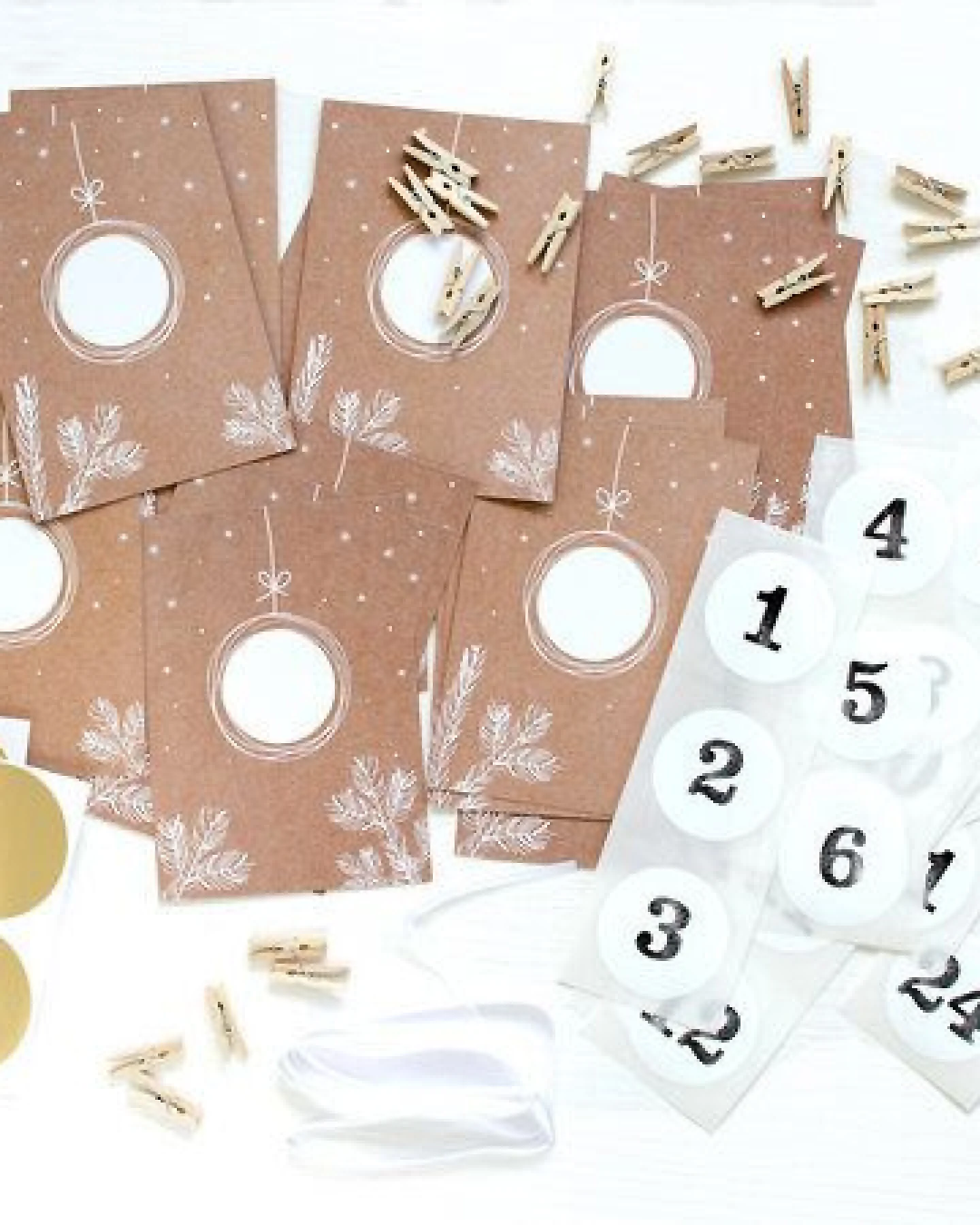 renna deluxe RUBBEL Adventskalender, DIY zum Rubbeln, GOLD, Bastelset 97 Teile – Ansicht 2