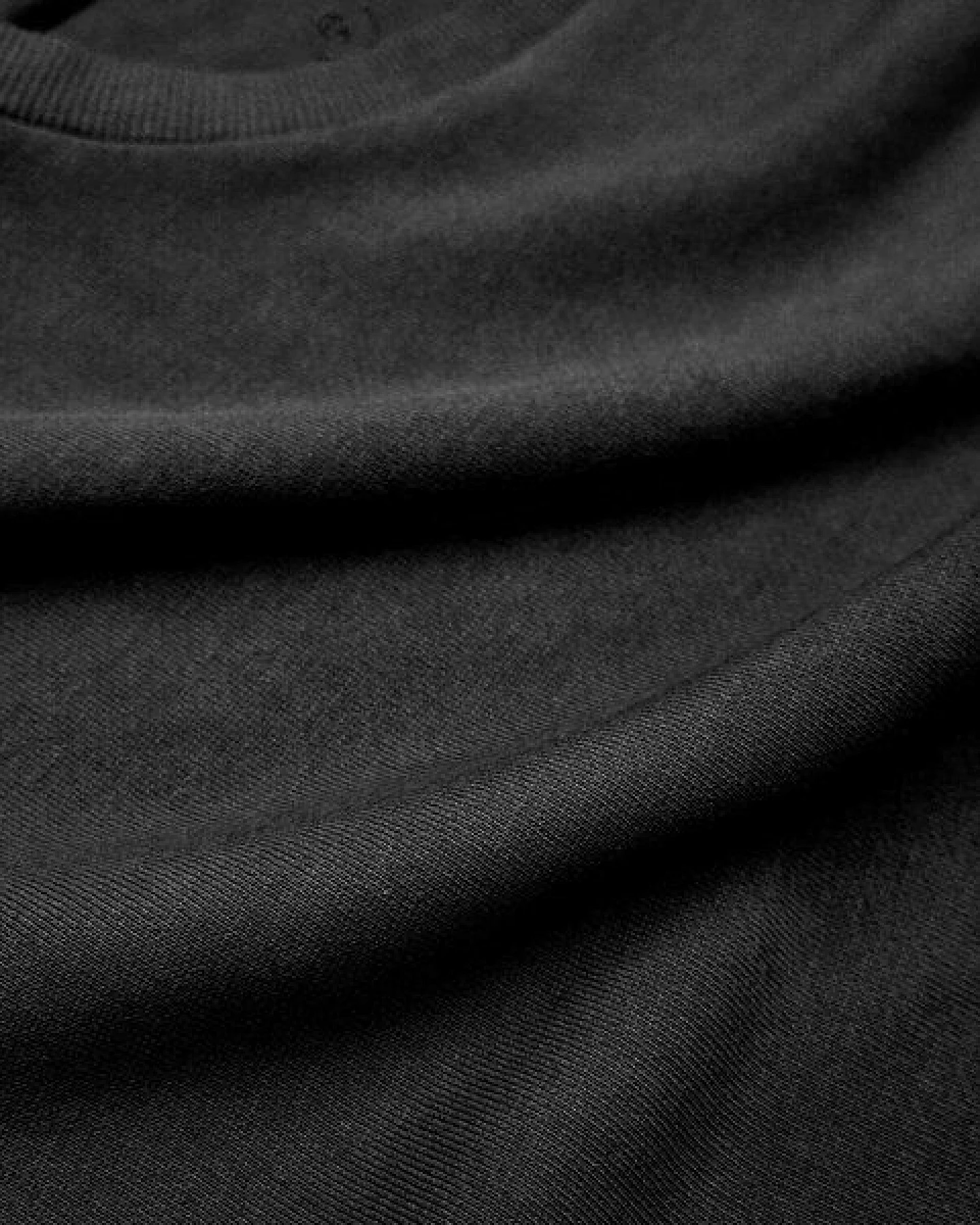 AIMI Unisex Sweater - „Binary“ - Rundhals aus weichem American Fleece – Ansicht 3
