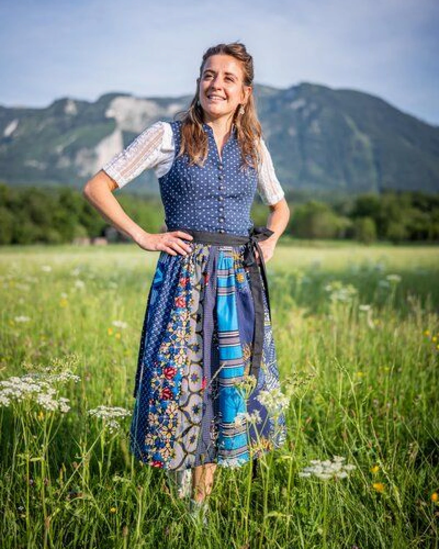 JUAdesign Dirndlschürze / Tracht, einzigartig, bayrisch/afrikanisch – Ansicht 2