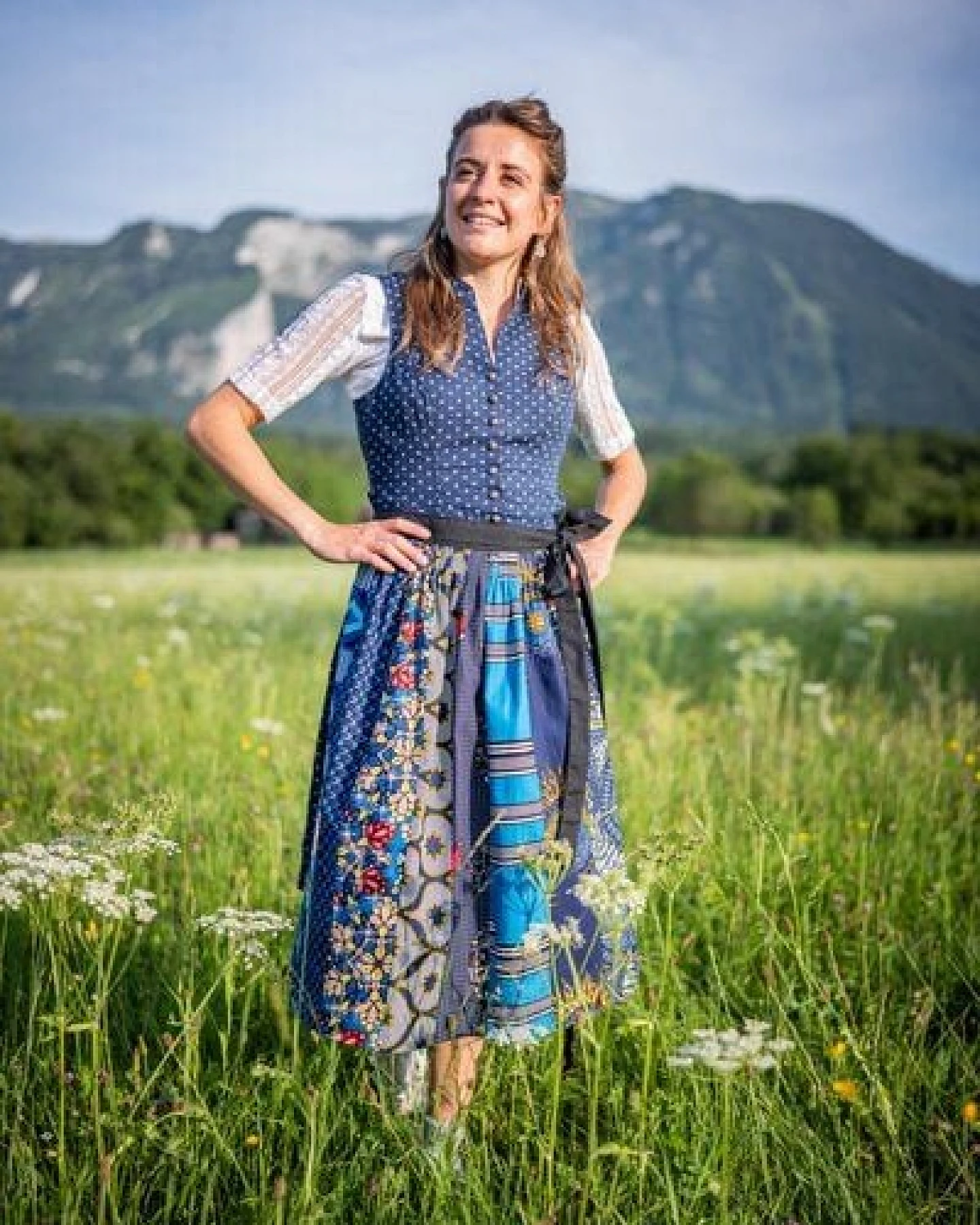 JUAdesign Dirndlschürze / Tracht, einzigartig, bayrisch/afrikanisch – Ansicht 2