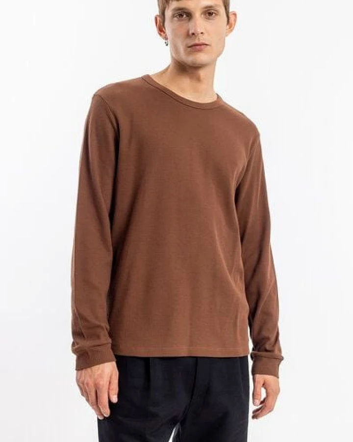 Rotholz Waffel Longsleeve aus Bio-Baumwolle