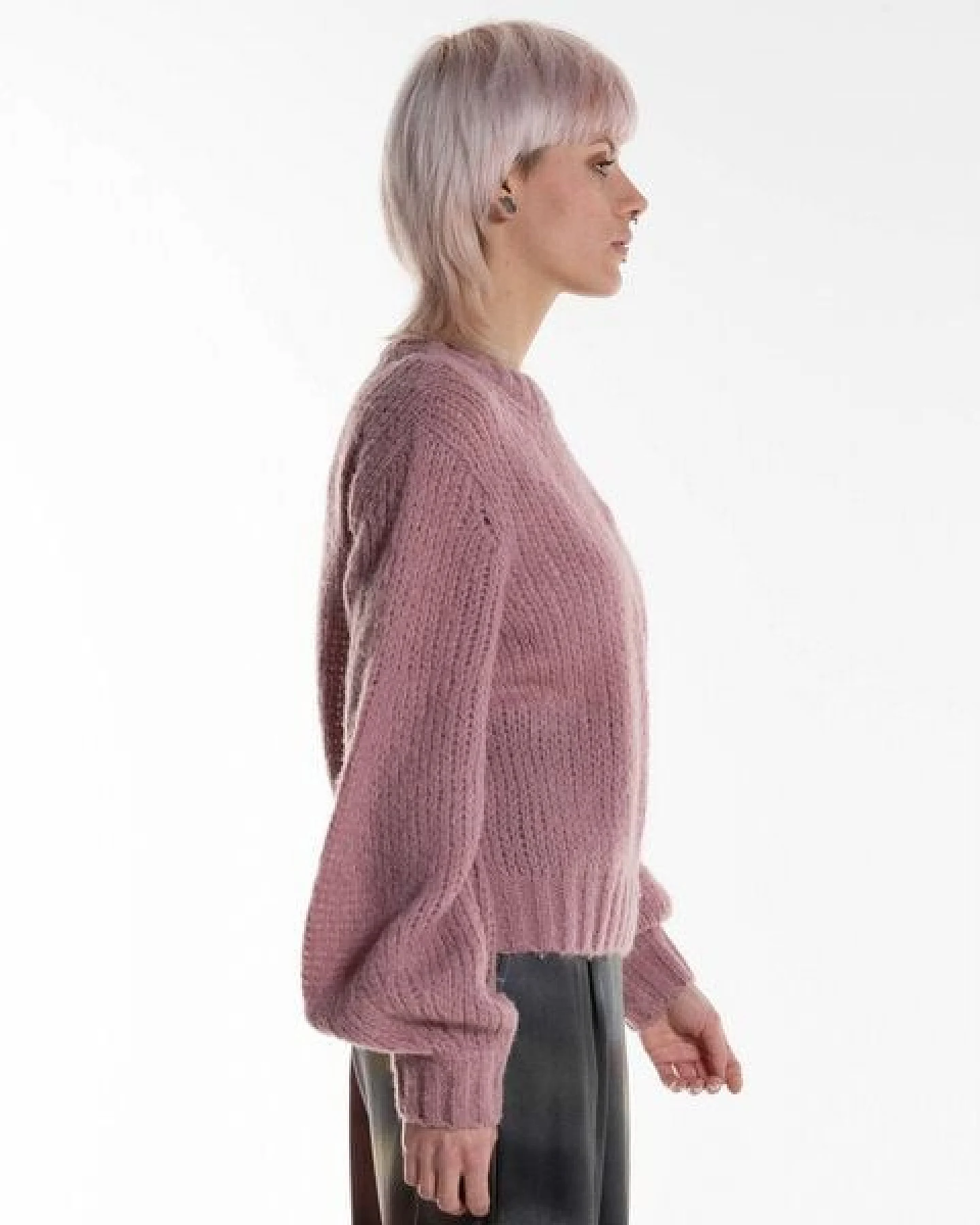 Alma & Lovis Kuscheliger Loose-Fit Pullover im Alpaka-Mix – Ansicht 4