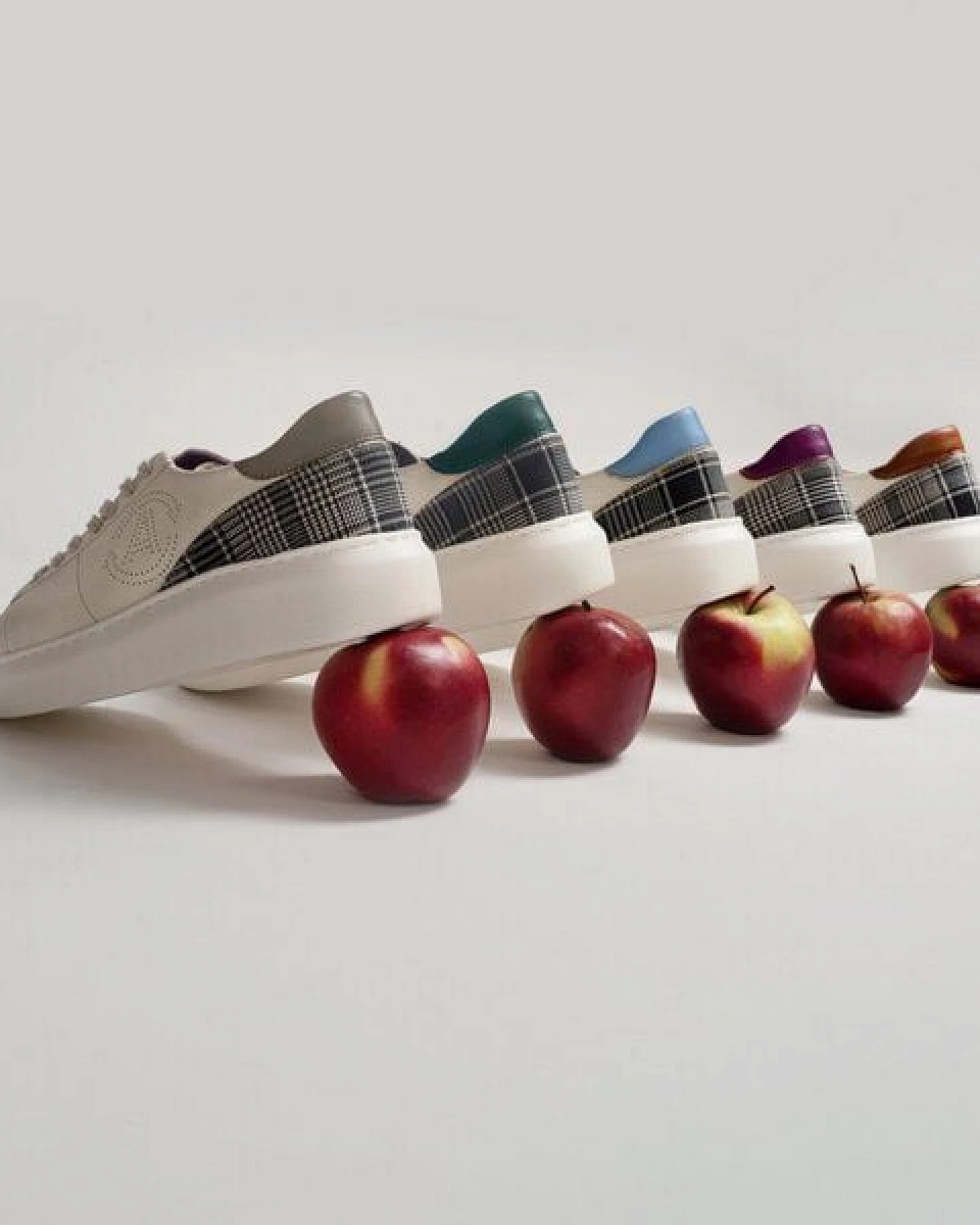 AGAZI JANE - apple leather sneakers (vegan, plant-based) – Ansicht 2