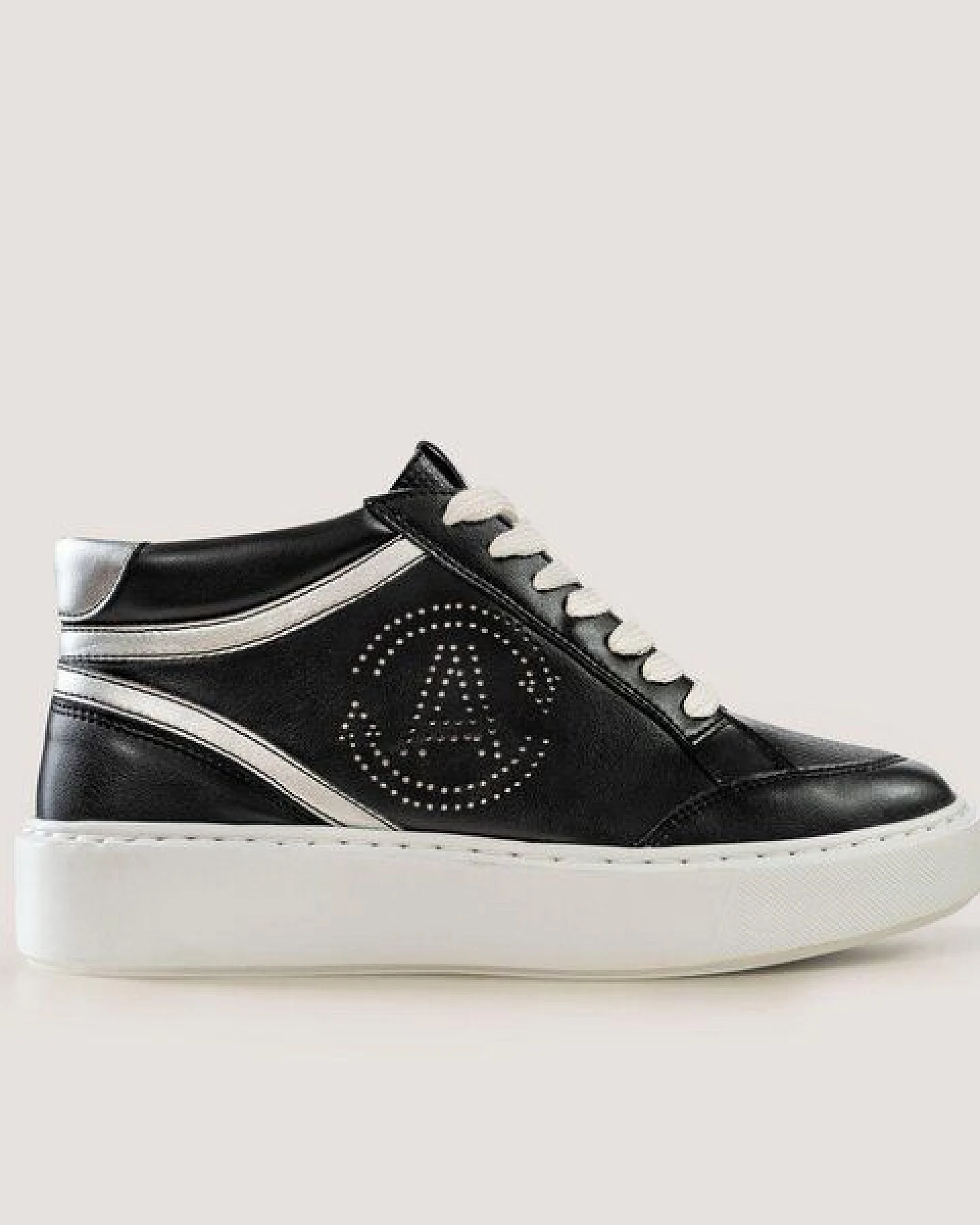 AGAZI BLANKA (black) - grape leather sneakers (vegan, plant-based) – Ansicht 4
