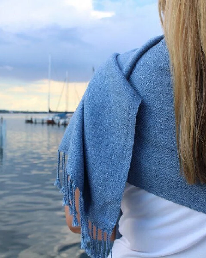 Blau