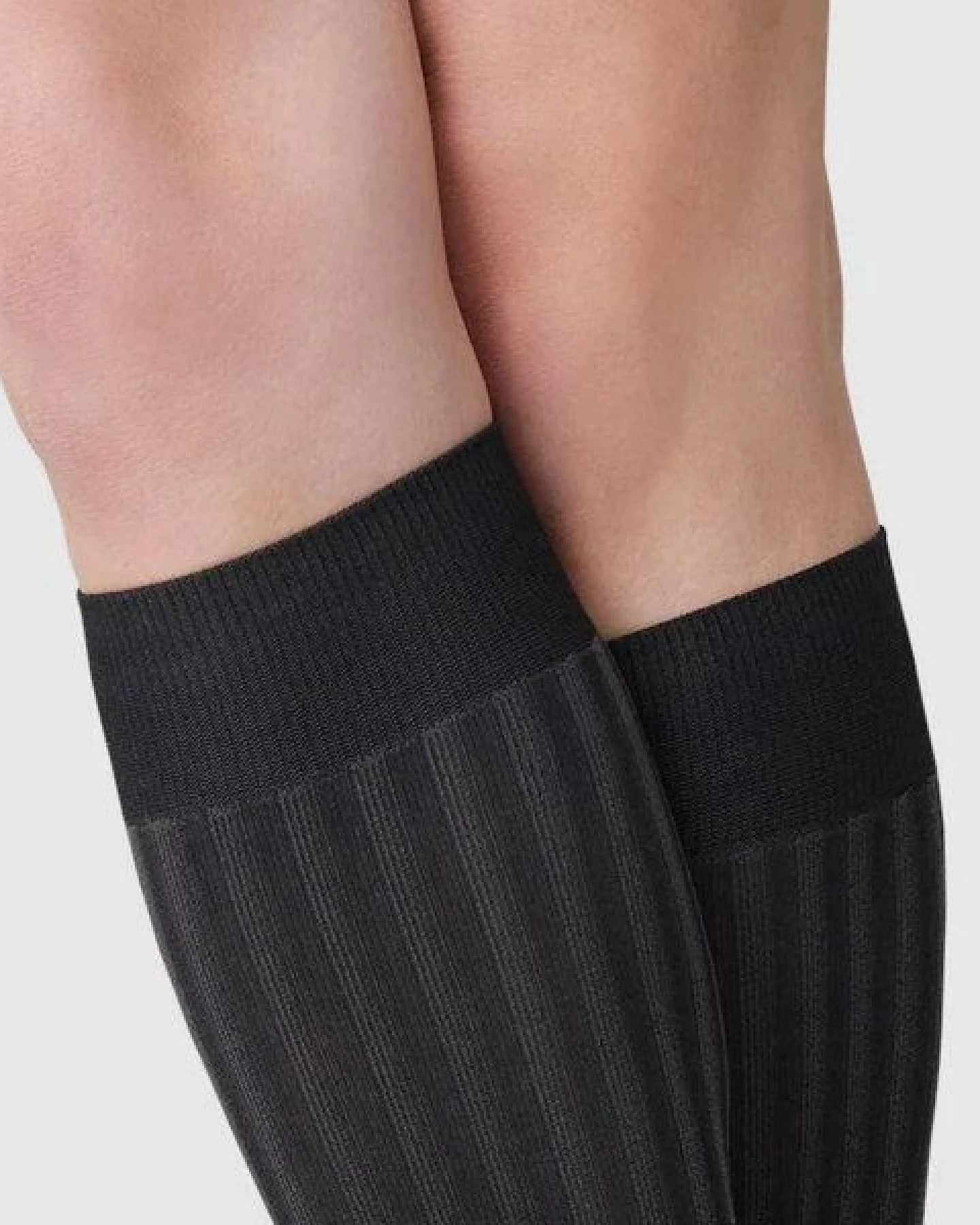 Swedish Stockings Kniestrümpfe Hilda aus Recycling-Material – Ansicht 3