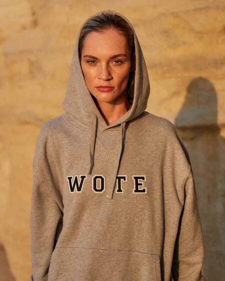 WOTE Logo Hoodie Sweatshirt aus Organic Cotton - Bio Baumwolle