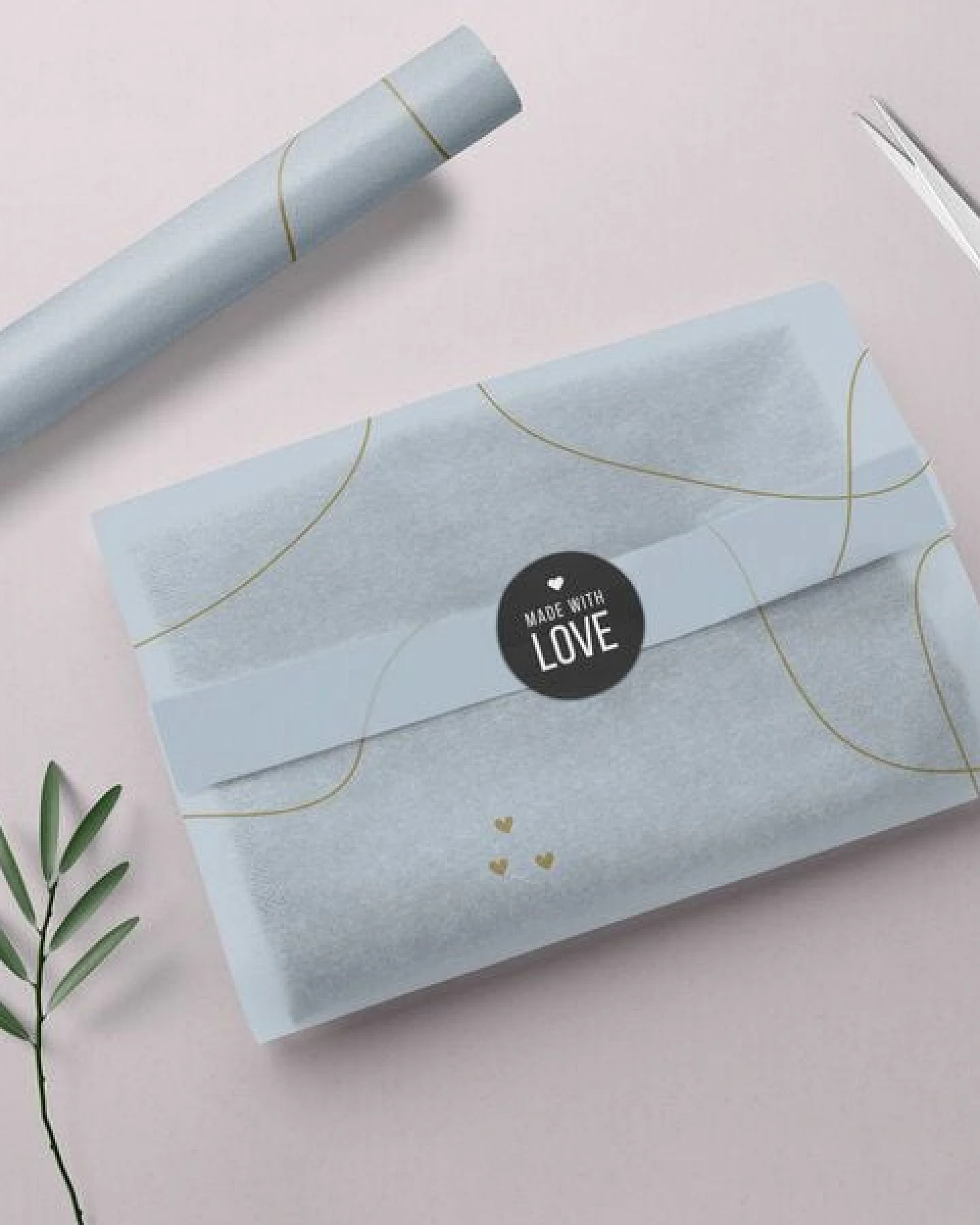 Fines Papeterie 10m Seidenpapier HELLBLAU mit goldfarbenen Linien* auf Rolle * Geschenkpapier * Packseide – Ansicht 4