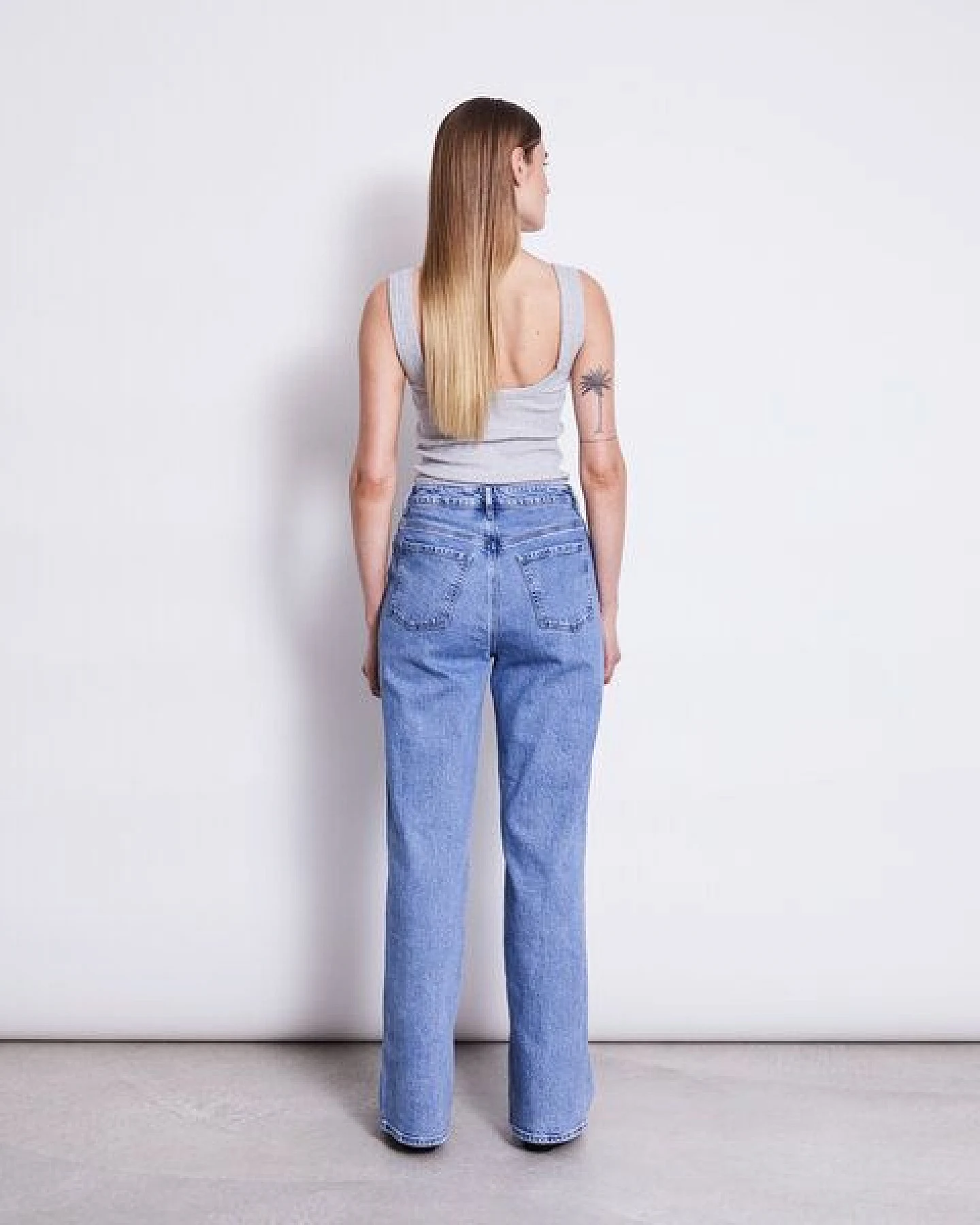 JAN N JUNE High Waist Jeans SELENE mit Schlitz – Ansicht 3