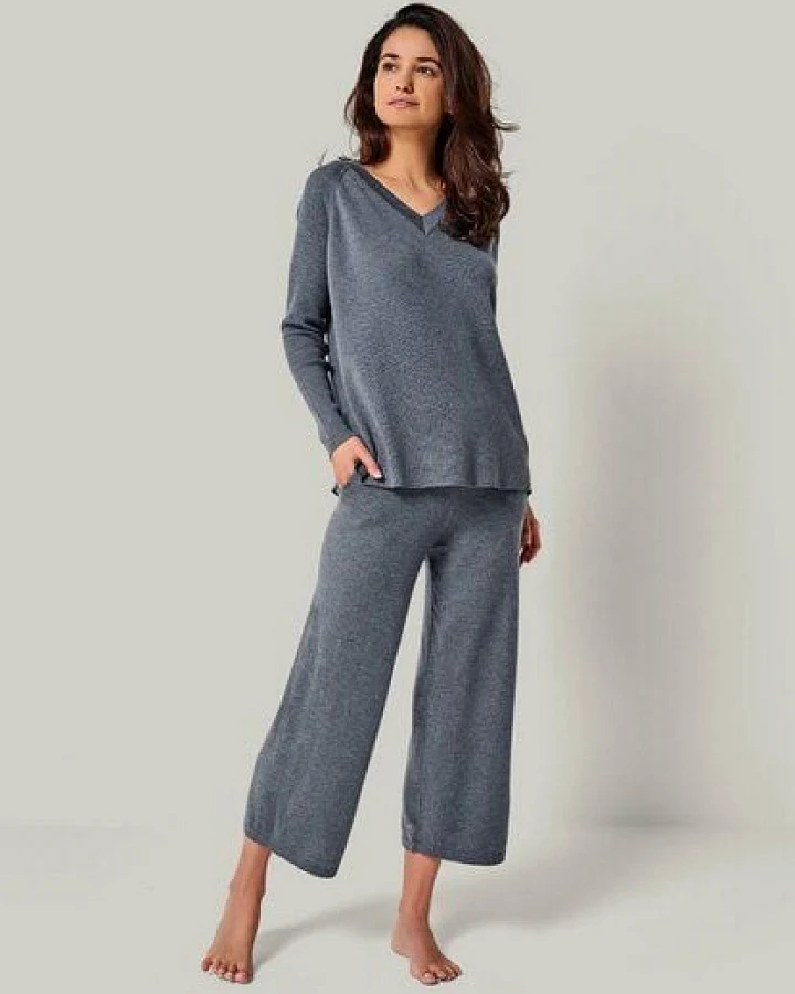 YOU LOOK PERFECT Merino Loungewear Set „Strickpullover Dorina & Strickhose Dana"