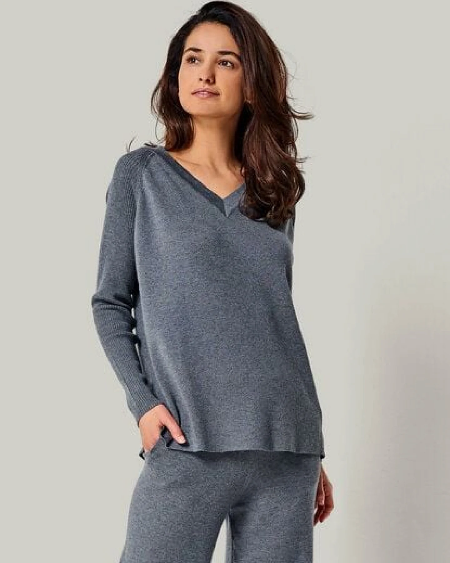 YOU LOOK PERFECT Merino Loungewear Set „Strickpullover Dorina & Strickhose Dana" – Ansicht 4
