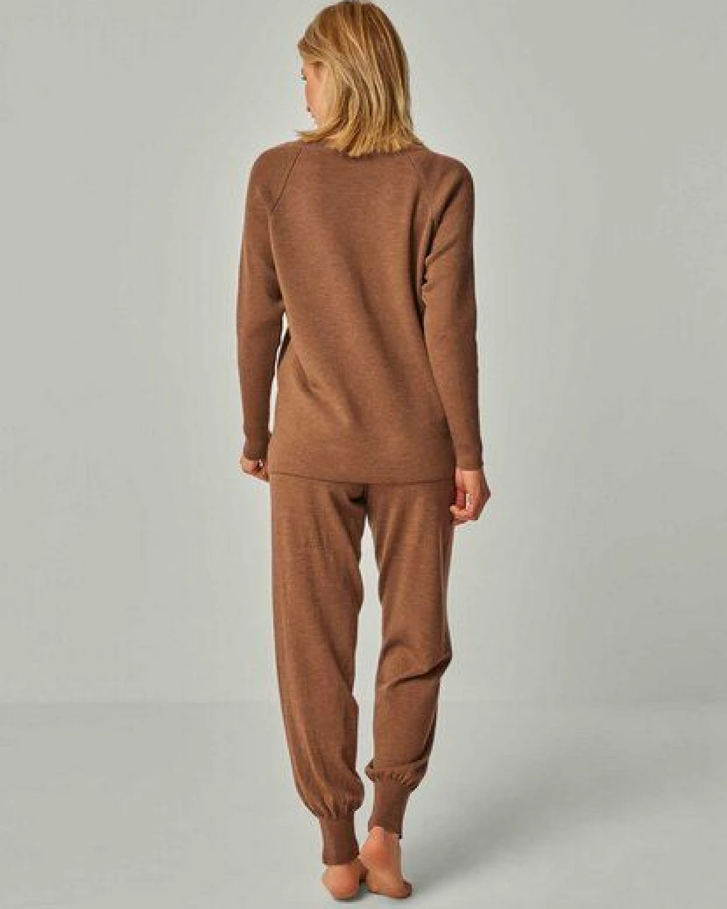 YOU LOOK PERFECT Merino Loungewear Set „Strickpullover Dorina & Strickhose Bella" – Ansicht 3
