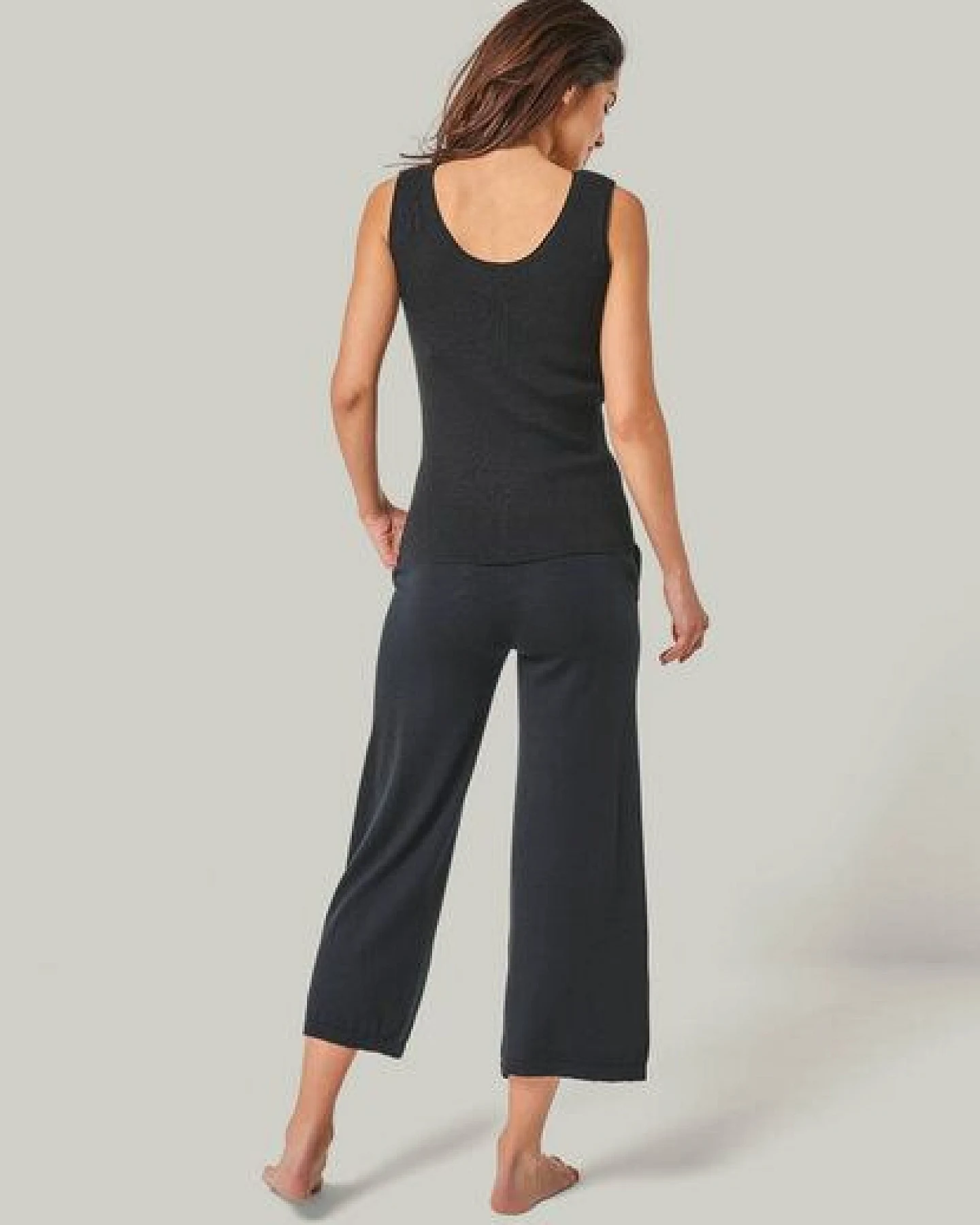 YOU LOOK PERFECT Merino Loungewear Set „Stricktop Blossom & Strickhose Dana" – Ansicht 2