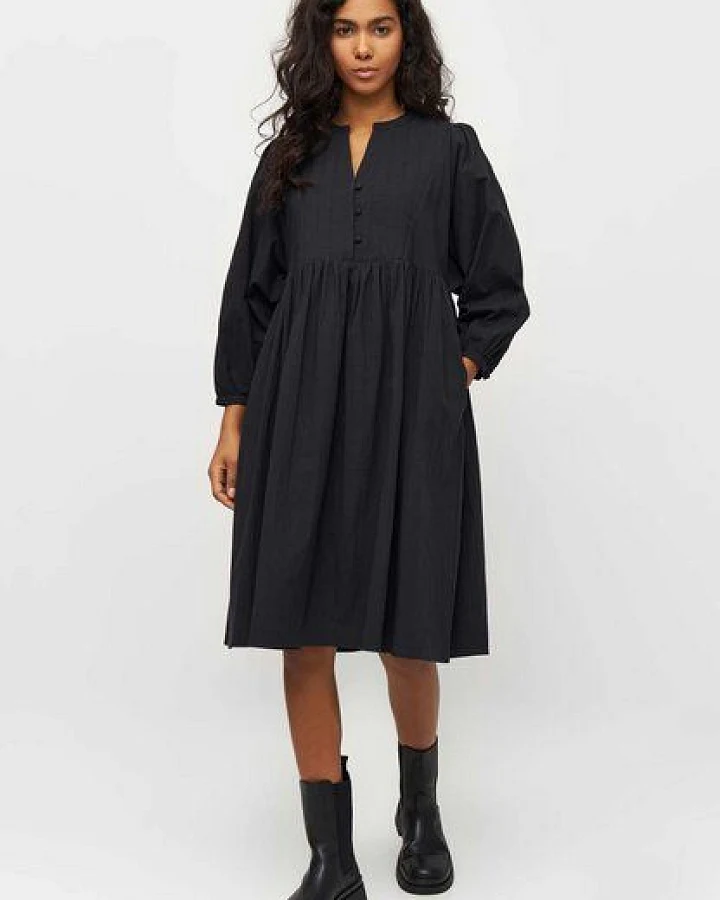 KnowledgeCotton Apparel Heavy Seersucker A-Shape Midi Dress - Bio-Baumwollmix