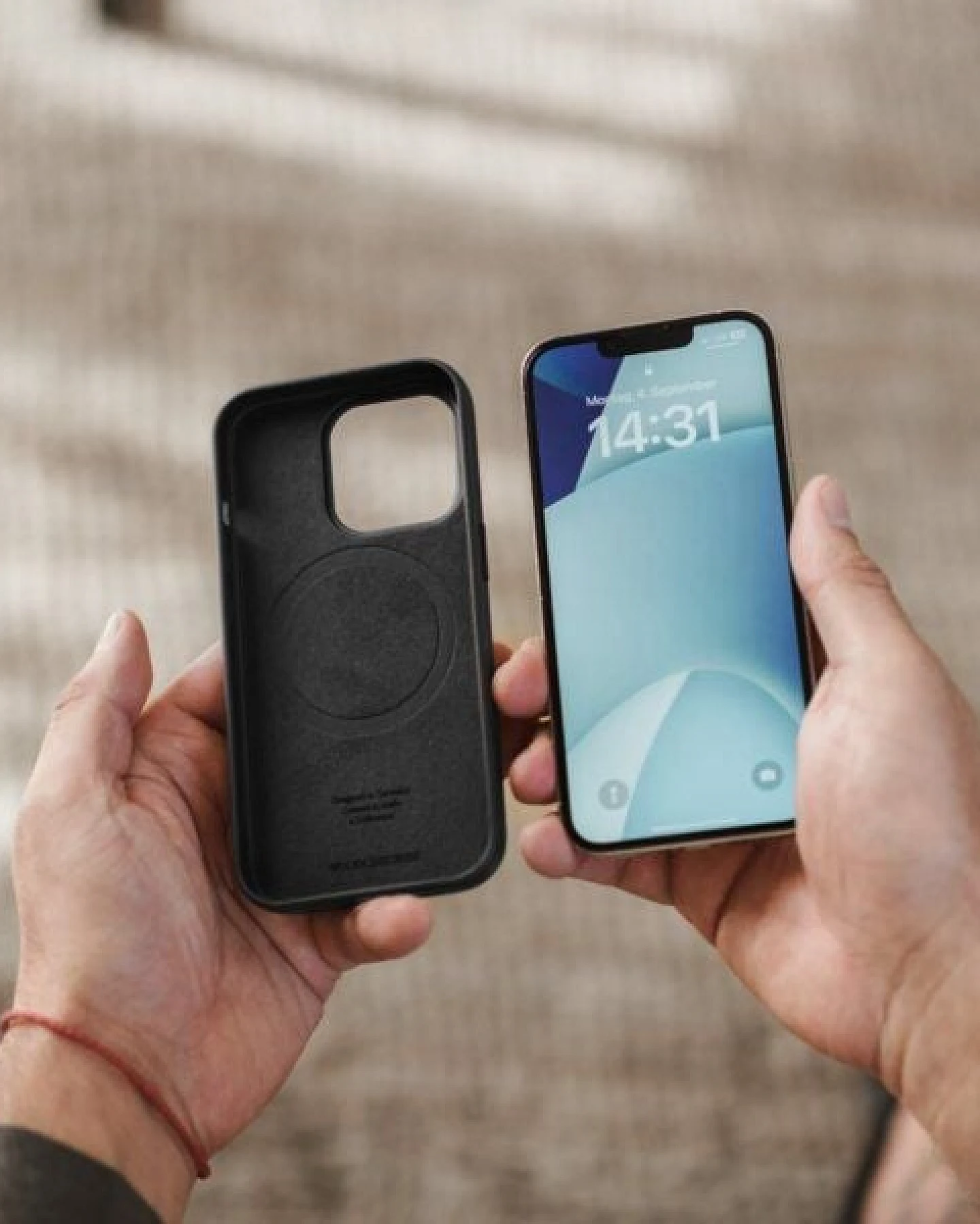 Woodcessories iPhone Leder Hülle aus nachhaltigen Aloe Vera Pflanzen – Ansicht 4